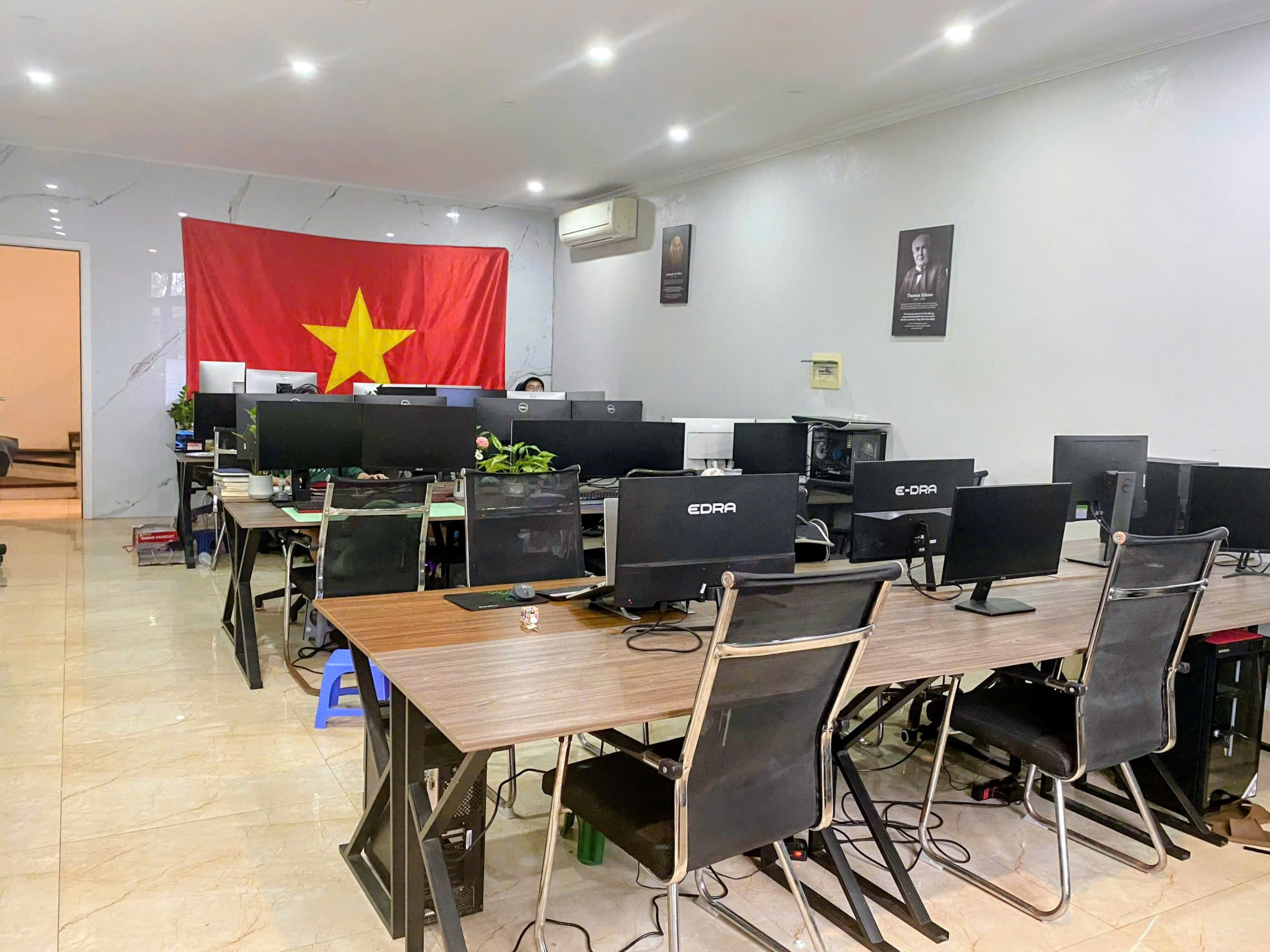 CHÍNH CHỦ CHO THUÊ VĂN PHÒNG GIÁ TỐT TẠI NAM TỪ LIÊM