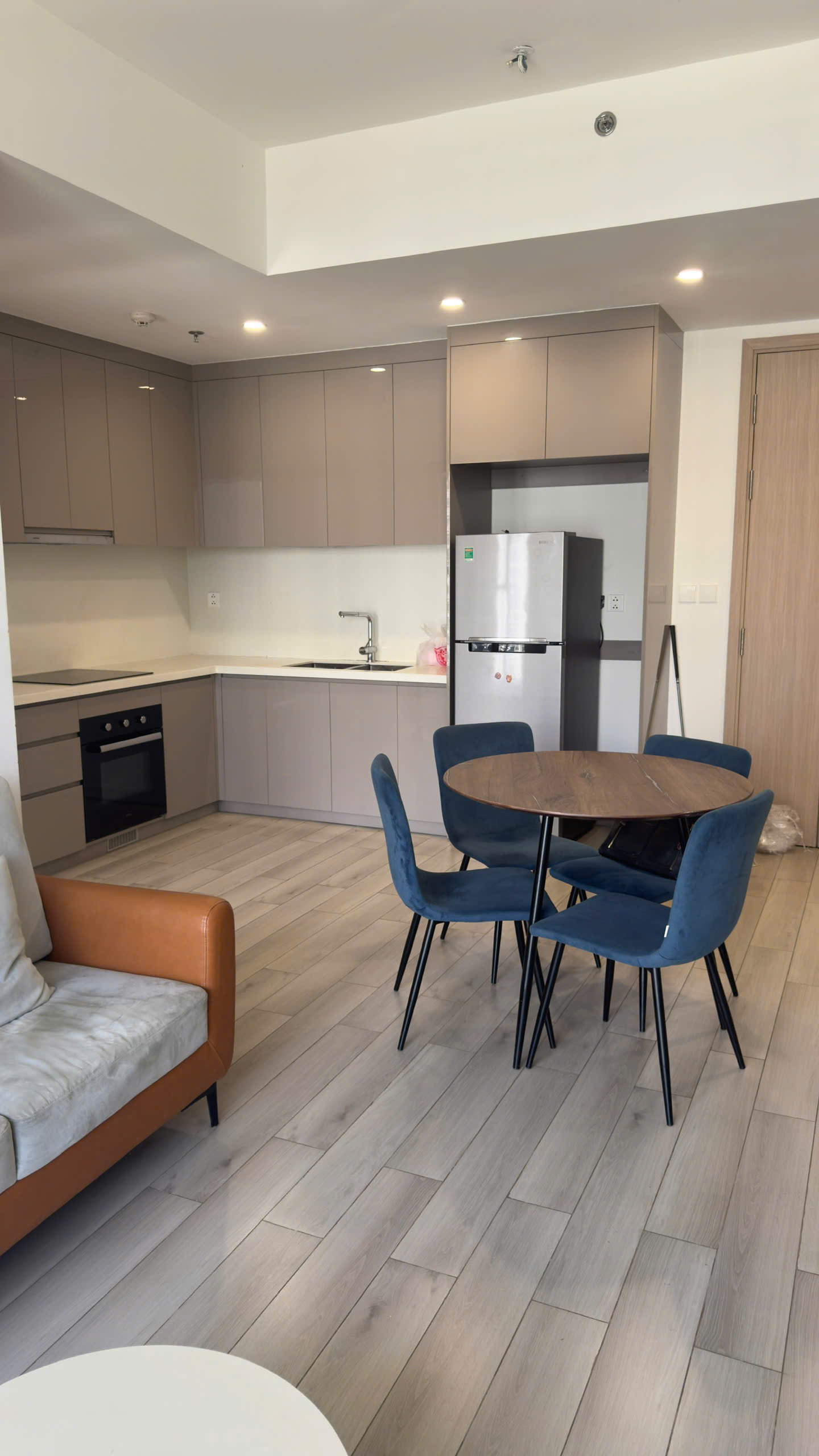 Cho thuê căn hộ 2 phòng ngủ Masteri Centre Point 71m² – Full nội thất cao cấp, giá 11 triệu/tháng – Giá rẻ nhất thị trường