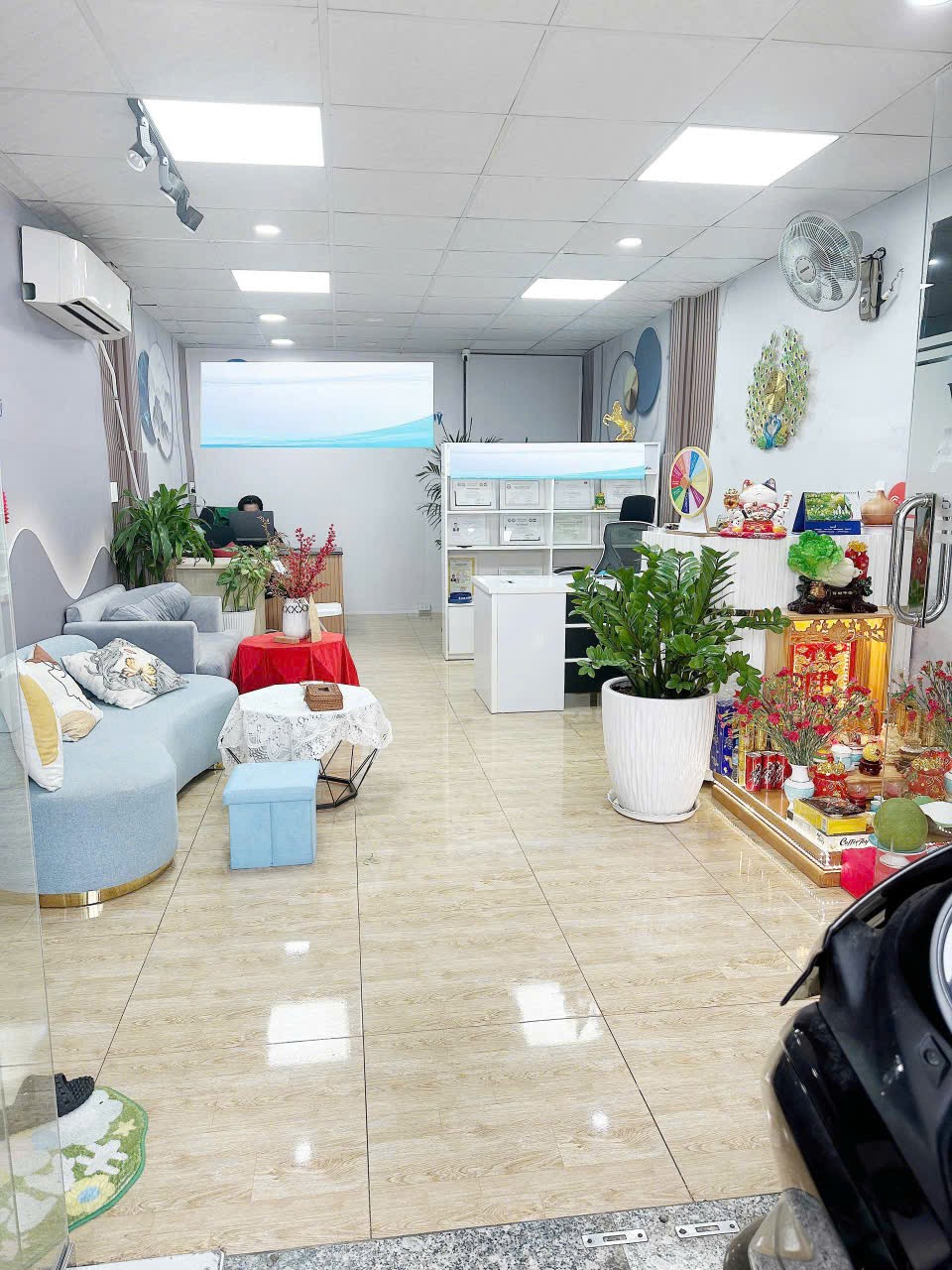 CHÍNH CHỦ CẦN BÁN HOẶC CHO THUÊ TẠI mặt tiền đs 8, Bình Hưng Hòa A, Quận Bình Tân, HCM