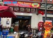 Quận 2 , Sang Gấp Quán Bún Bò , MB thuê rẻ 26 tr / tháng, MT Đường KDC Lakeview MT số 170 Song Hành , KDC sầm uất Tel : 0984430397 ( Chính chủ )