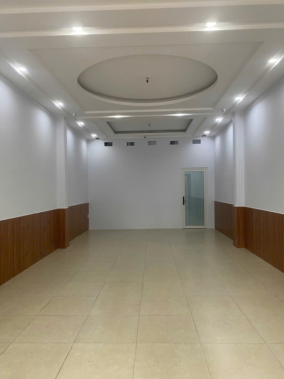 CHO THUÊ NHANH MẶT BẰNG VỊ TRÍ TẠI Đường Thành Thái, Phường 14, Quận 10, Tp Hồ Chí Minh