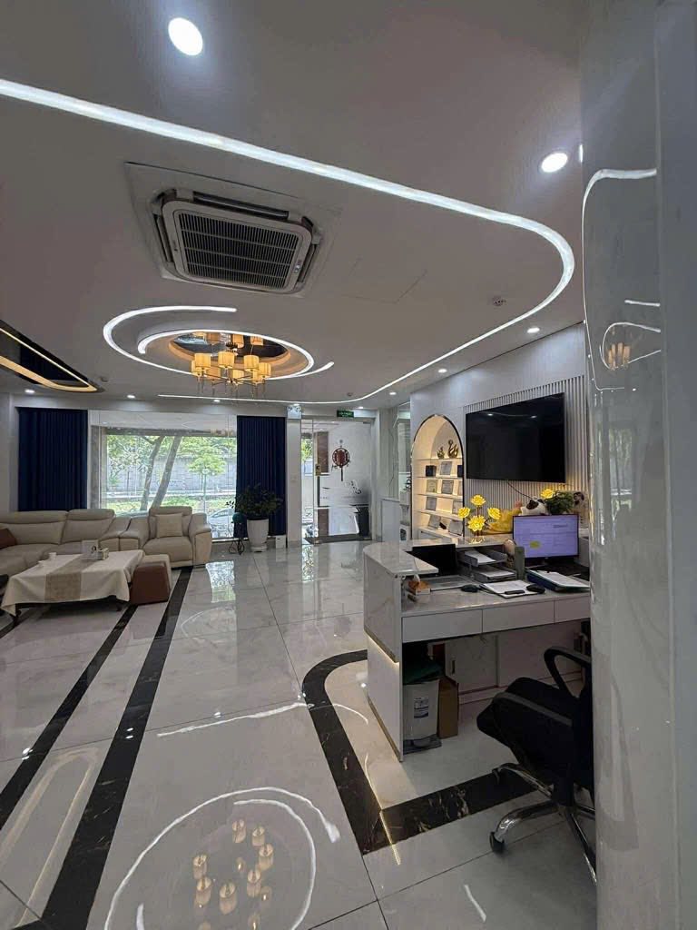 💥 TÒA VĂN PHÒNG VIP MẶT PHỐ HUẾ, HOÀN KIẾM 374M2 10T MT 10M, CHỈ 600 TỶ 💥