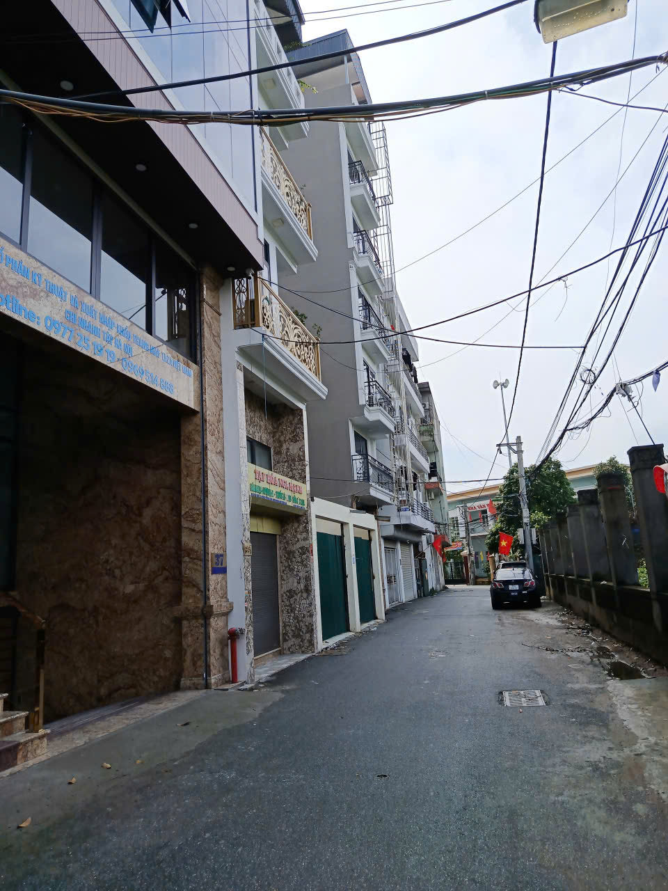 Xuân Phương 42m2 5 tầng oto tránh, lô góc gần Cao đẳng FPT 11 tỷ 99