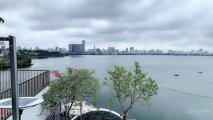 BÁN NHÀ MẶT HỒ NGUYỄN ĐÌNH THI.VIEW NHÀ HÁT OPERA–DT 73M2 x 8T.MẶT TIỀN 6.8M.GIÁ 92 TỶ