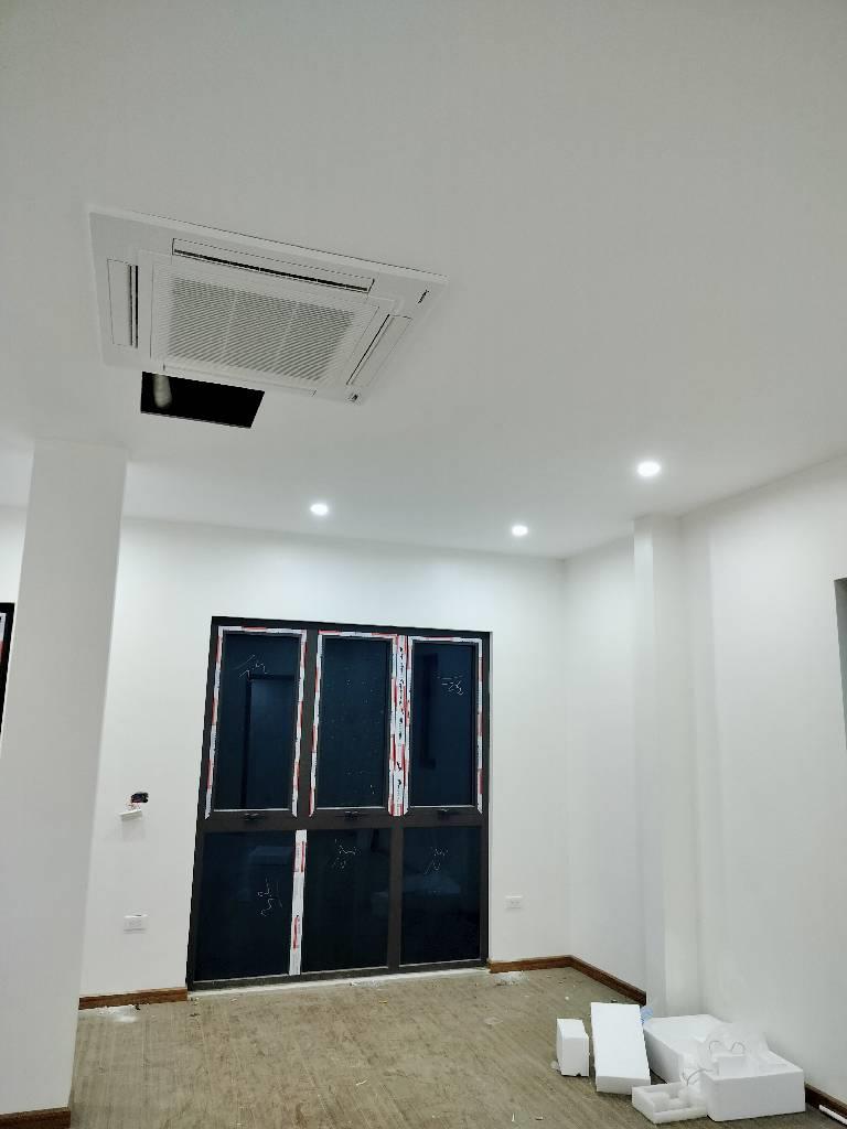 Nhà mới Văn Tiến Dũng – Tây Thăng Long 42m2, 5 tầng, ô tô đỗ cửa