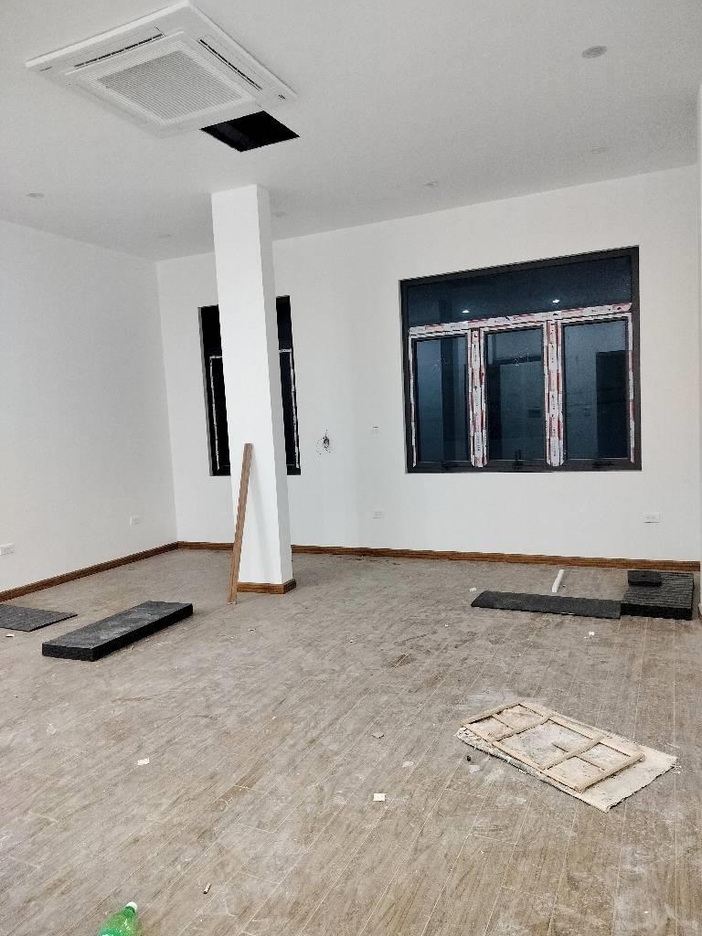Nhà mới Văn Tiến Dũng – Tây Thăng Long 42m2, 5 tầng, ô tô đỗ cửa