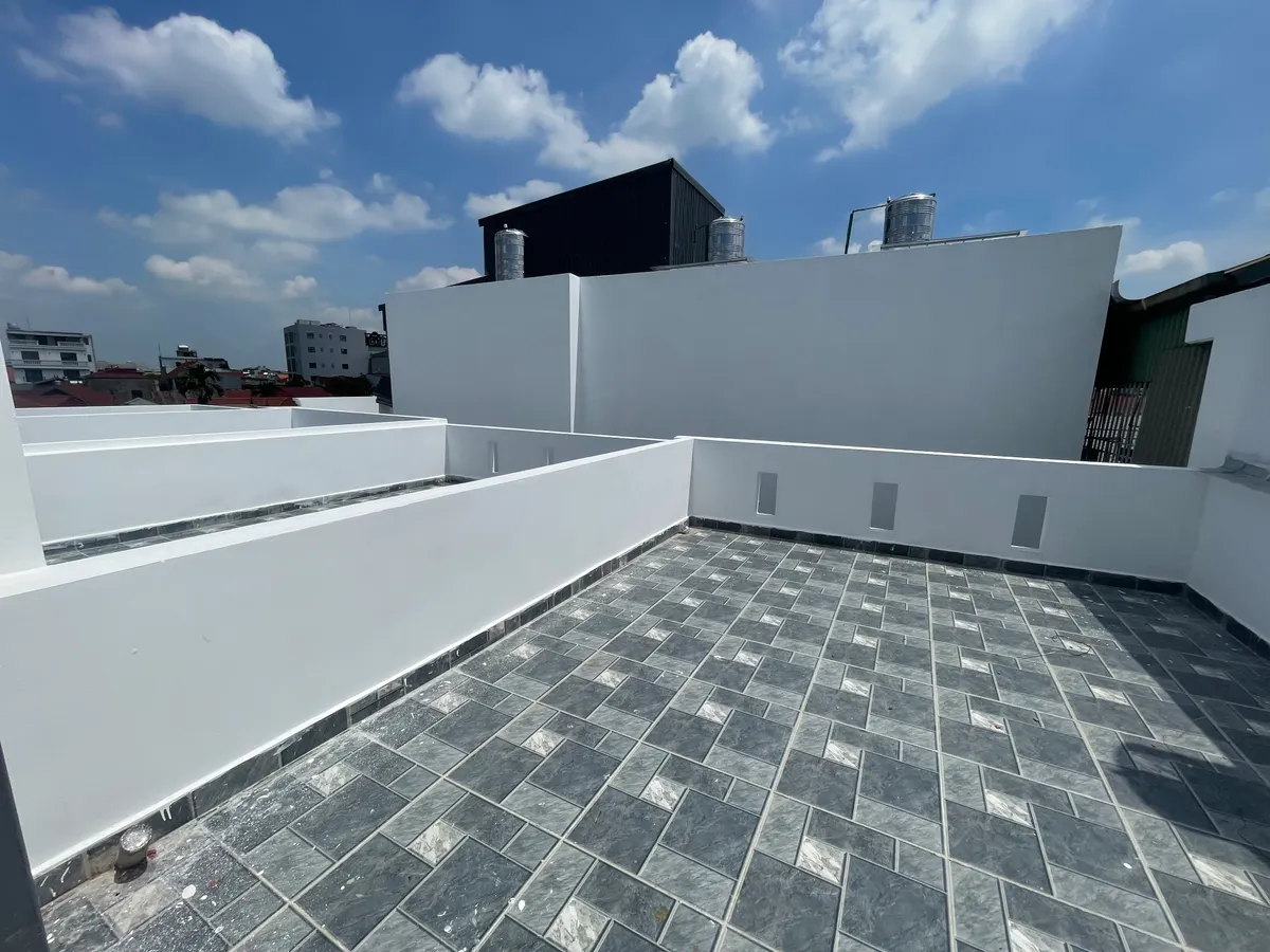 Bán nhà ngõ Việt Hưng, Long Biên. 30m2 x 5 tầng, 3PN, SĐCC, 5.9 tỷ. LH: 0937632289