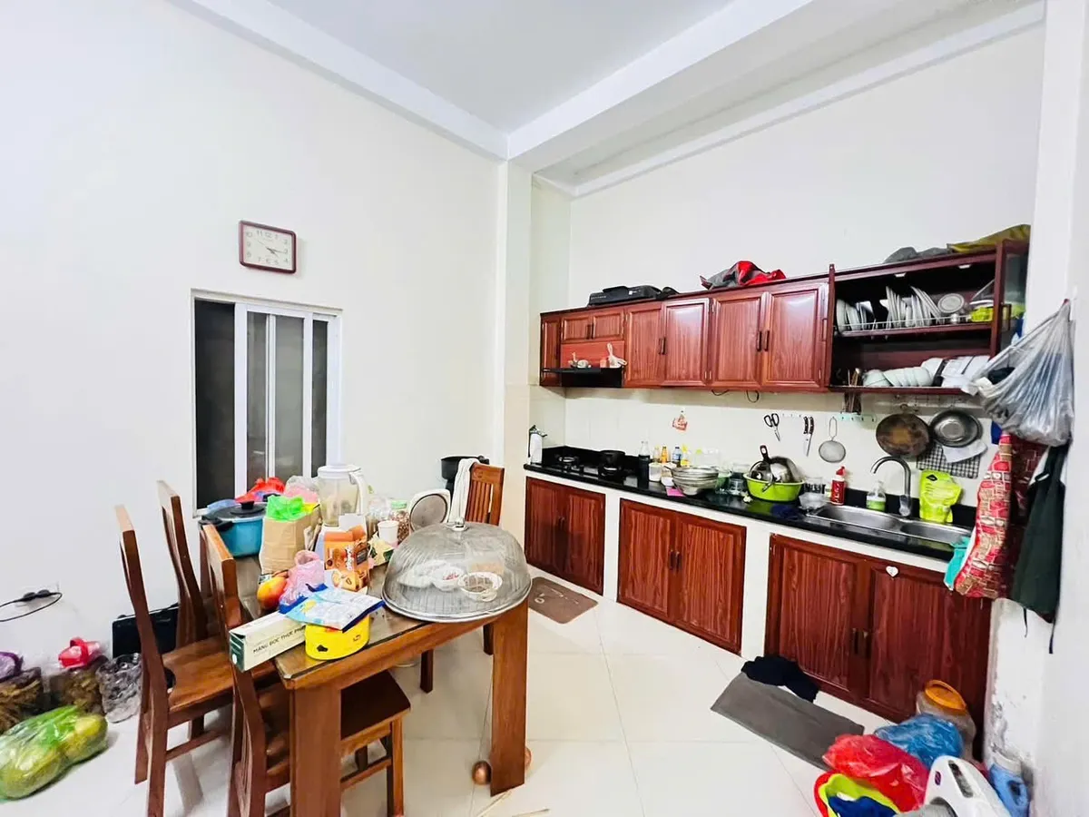 Bán Nhà Đội Cấn 44/46m2. 4 tầng. mặt tiền 3.7m. giá 10.5 tỷ Ba Đình Hà Nội