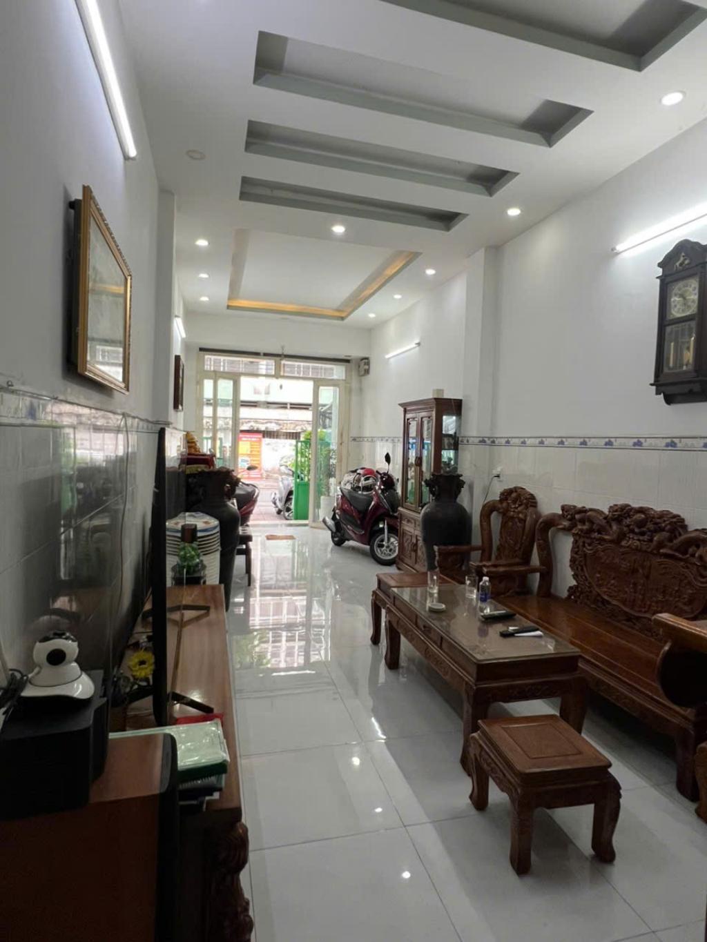 Bán nhà mặt tiền 4 tầng kinh doanh Cao Xuân Dục 65m2 giáp Quận 5 – LH 0931172218