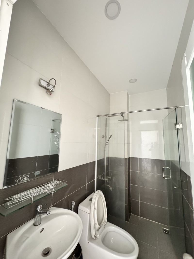 BÁN NHÀ 4 TẦNG HẺM XE HƠI, METRO TRƯỜNG THỌ – 56M2 4PN, NHỈNH 7 TỶ