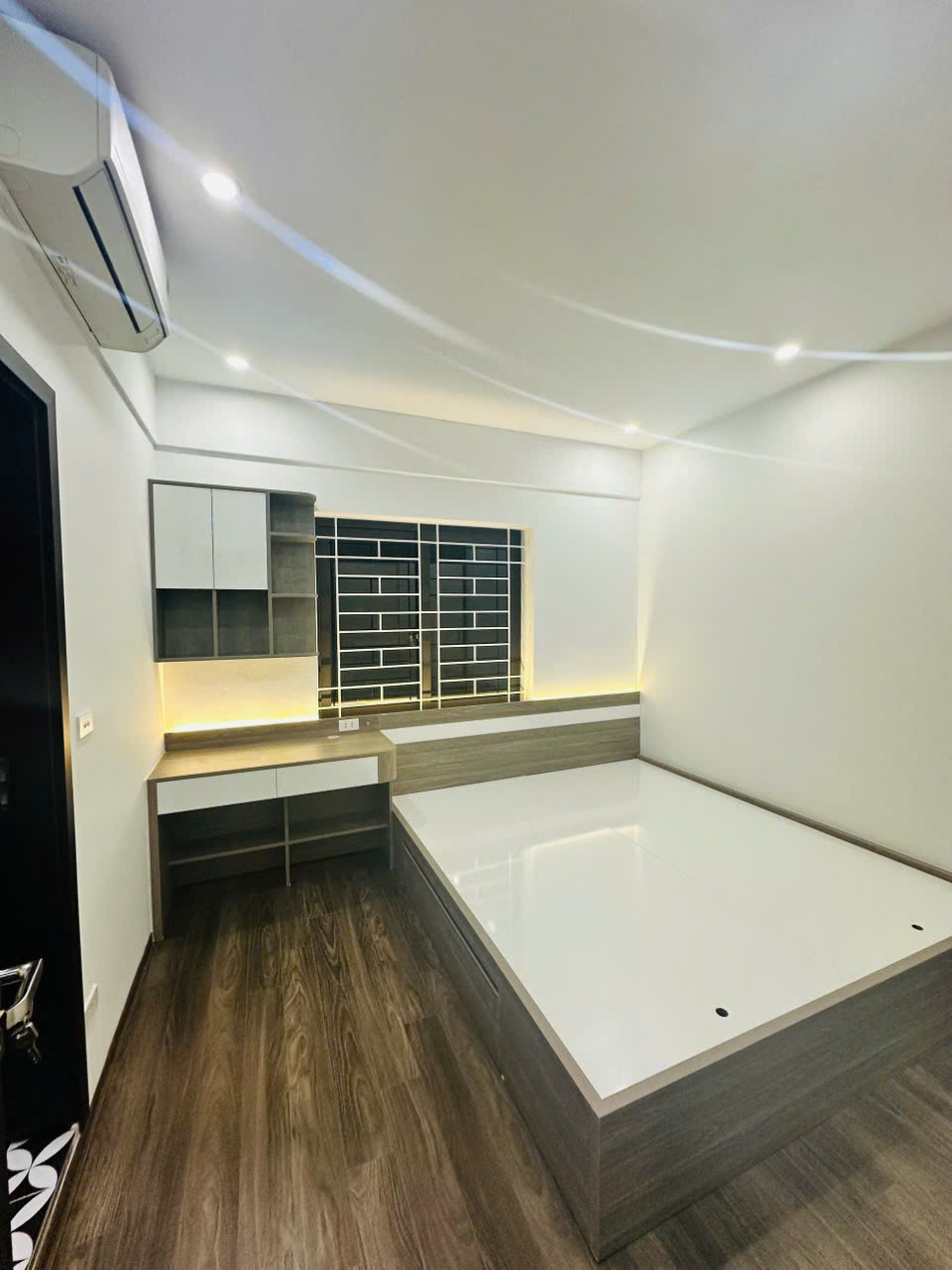 BÁN CĂN HỘ CHUNG CƯ CT4B – X2 LINH ĐÀM – FULL NỘI THẤT MỚI, ĐẸP