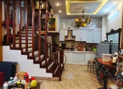 Bán Nhà Tây Sơn 50m2. 5 tầng. mặt tiền 5m. giá 12.5 Tỷ Đống Đa Hà Nội