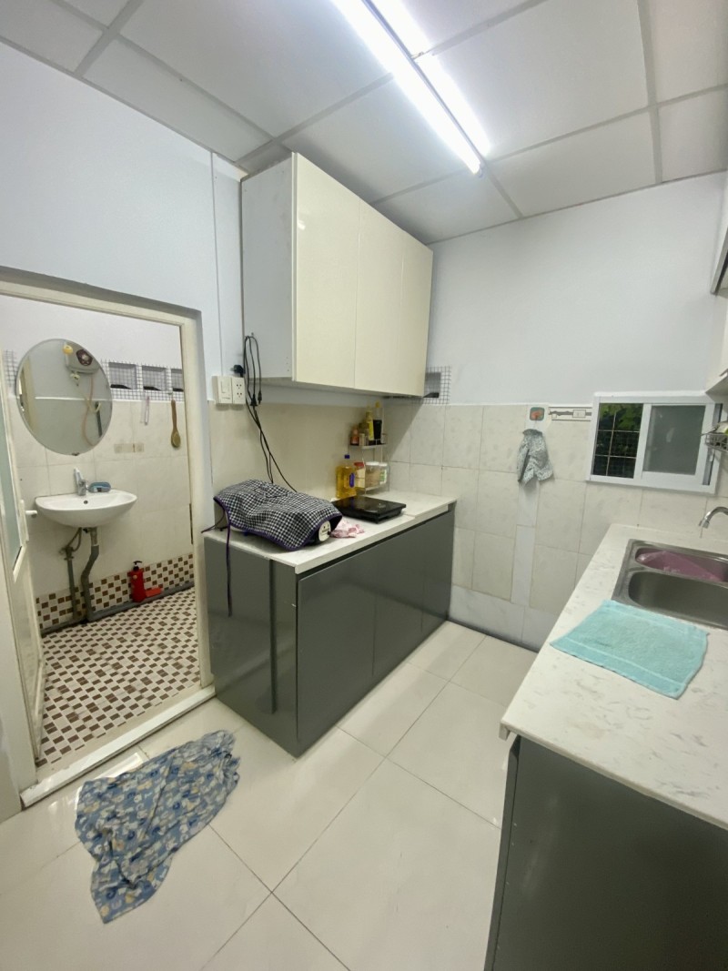 Bán nhà đường Số 13, Phước Long, HCM. 73m2, 2 tầng, 3PN, SH. Giá 4.35 tỷ.