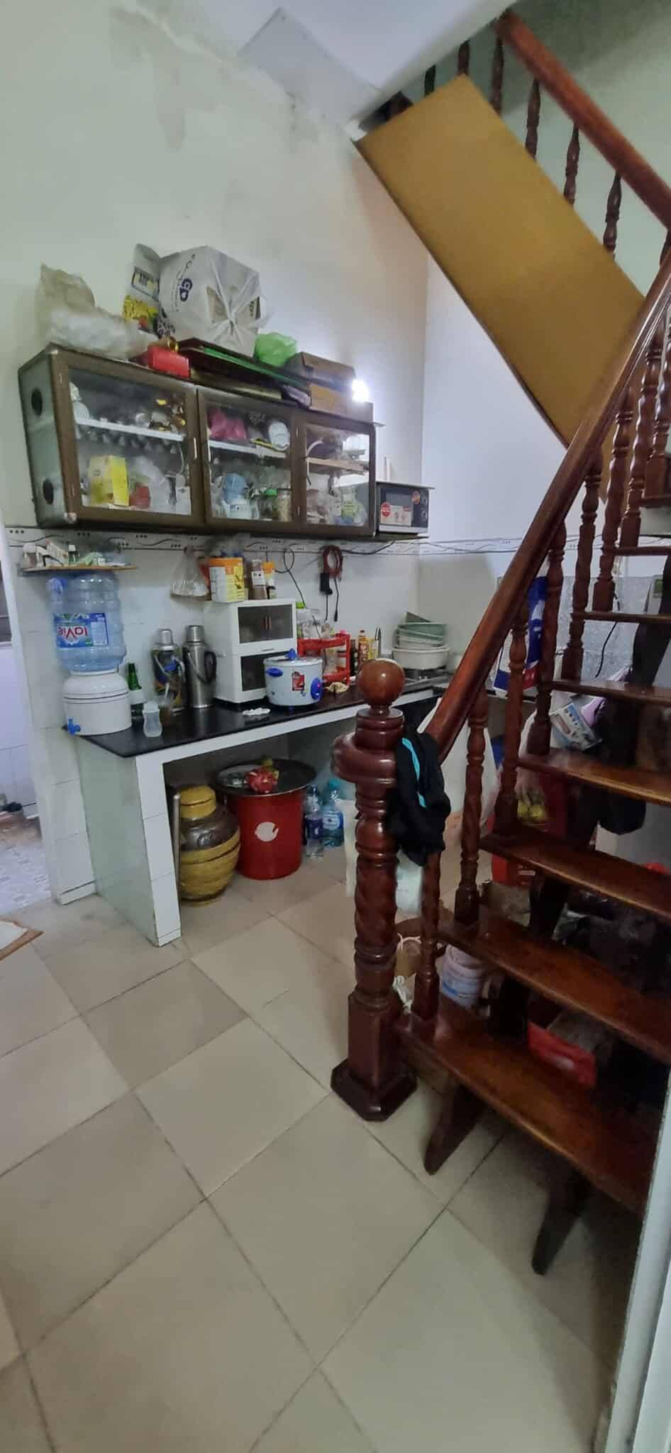 NHÀ NGAY BỐN XÃ GIÁP TÂN PHÚ 43M2 (3.7X12) 2 TẦNG CÒN Ở TỐT, HXH ĐỖ CỬA. BTĐ, BÌNH TÂN.