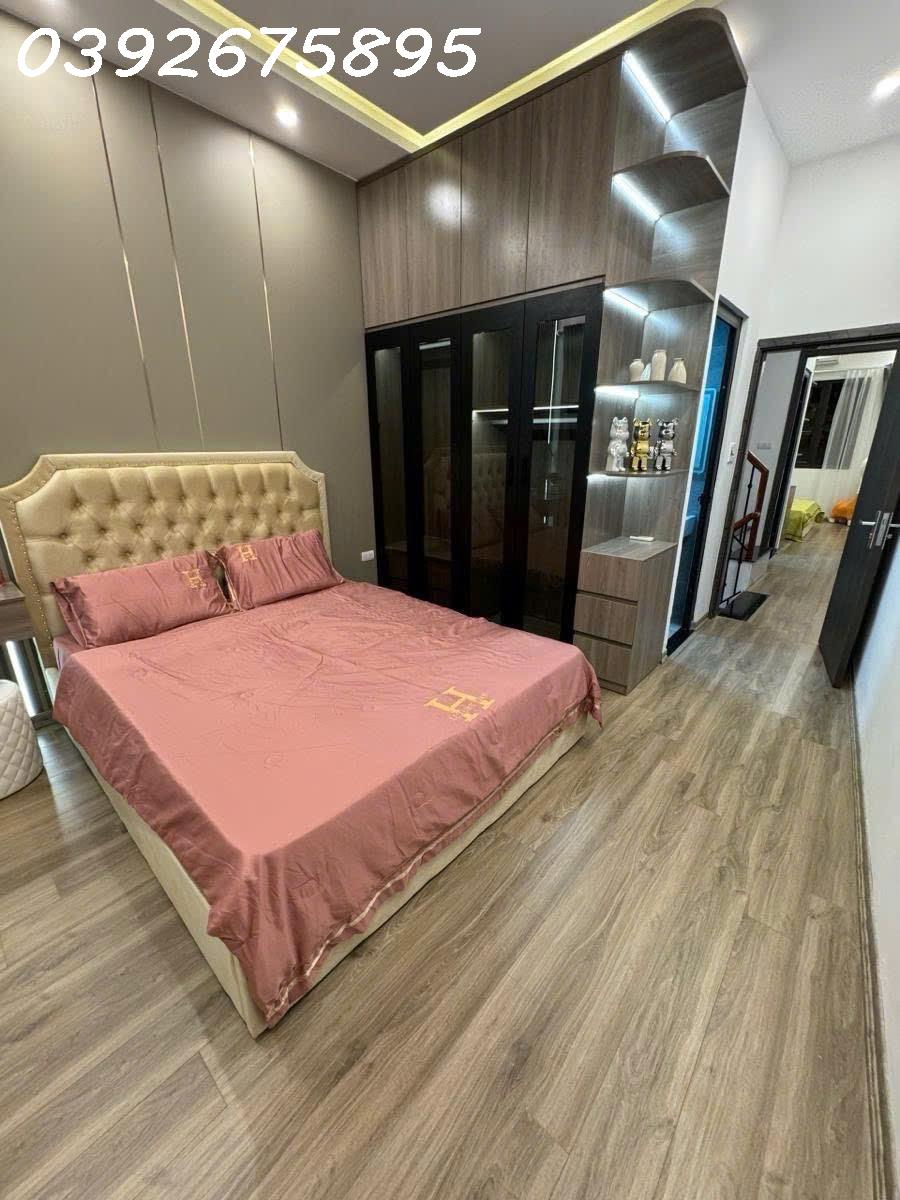 Bán nhà Phố Xốm 50m2, 5 tầng, ô tô tránh, ngõ thông, nhà mới ở ngay