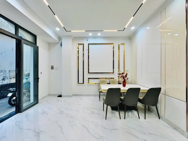 Nhà Đường Nguyễn Du Phường 01 Quận Gò Vấp Cũ.