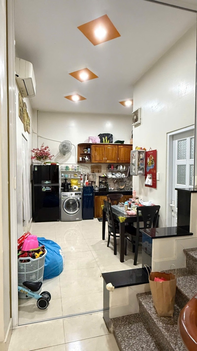 Bán nhà đường Số 2, P. Tăng Nhơn Phú B, Thủ Đức, TP HCM, DT 60m2, 2 tầng, 2PN. Sổ hồng riêng, giá 6.25 tỷ.