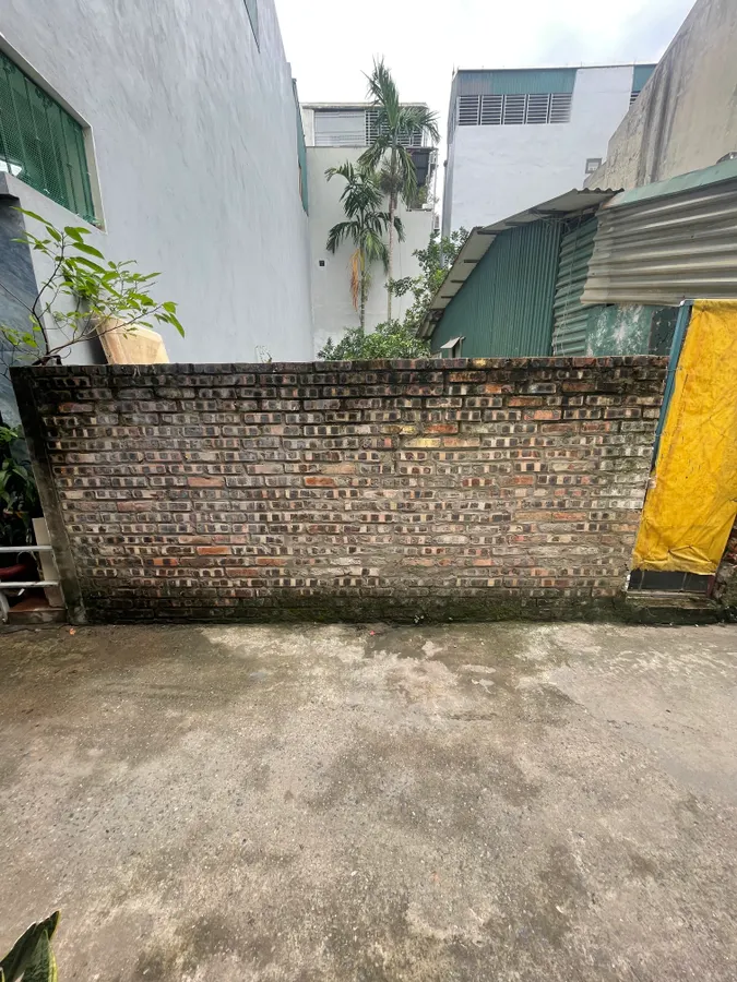 BÁN ĐẤT THỔ CƯ ,Phố Bắc Cầu 60m2 MT 3.68m, 5 tỷ Long Biên Hà Nội.