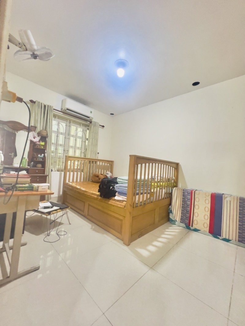 Bán nhà Dương Đức Hiền, Tân Phú – 65m2, Ngang 6m12 – Hẻm 6m thông xe tải