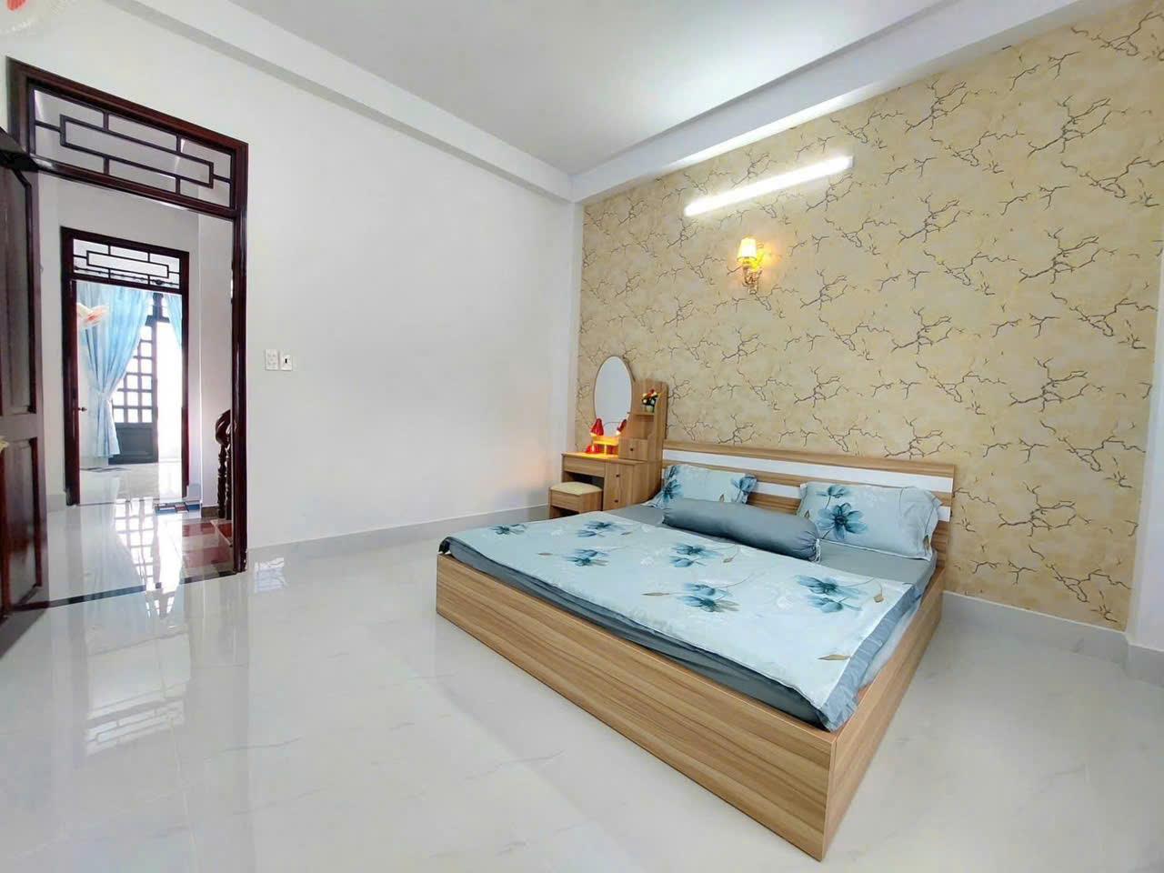Bán nhà HXH Trường Chinh, phường 4, Tân Bình (4×12), 3 lầu; 9 tỷ