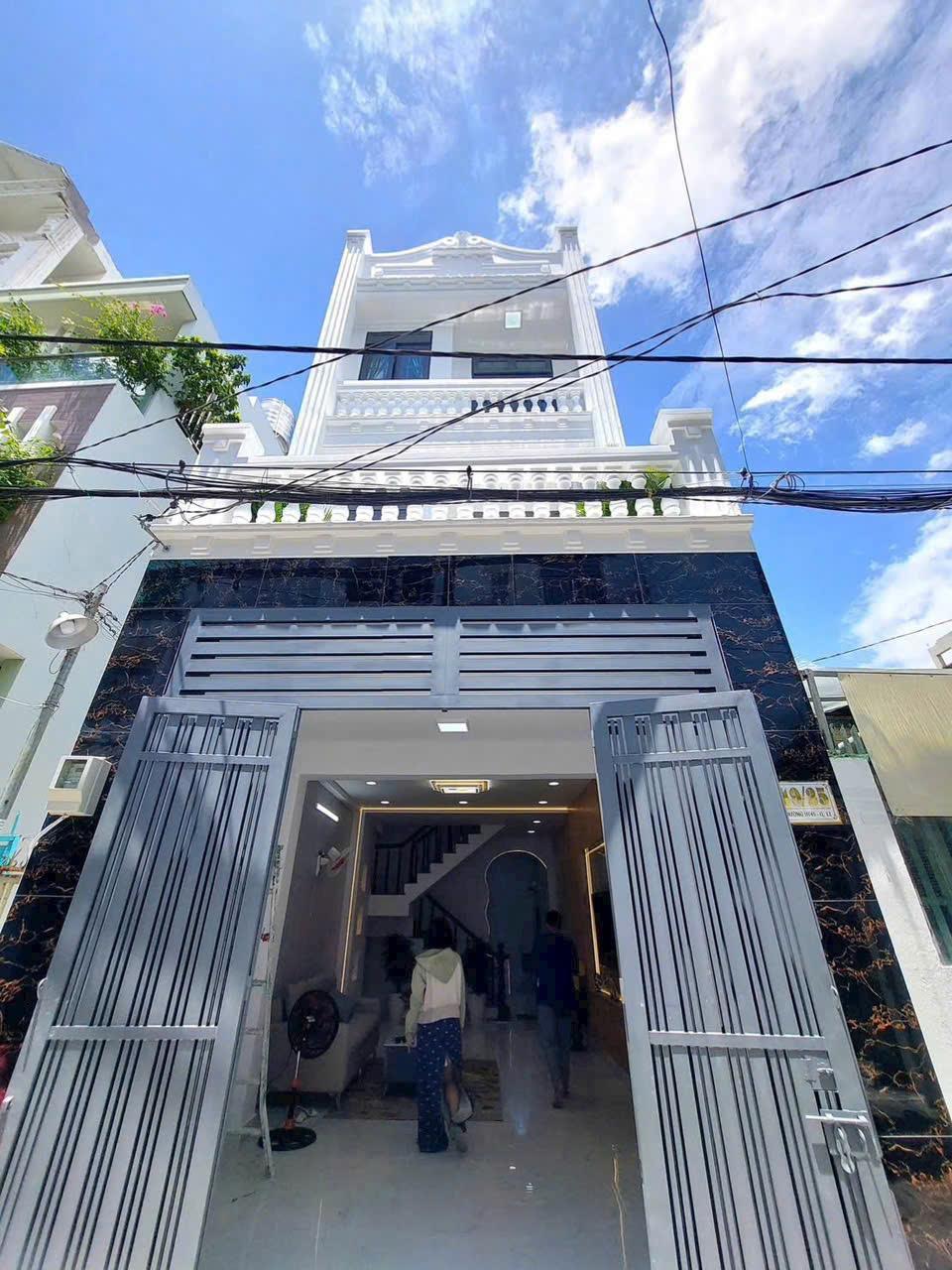 Bán nhà HXH Trường Chinh, phường 4, Tân Bình (4×12), 3 lầu; 9 tỷ