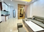 BÁN NHÀ THẠCH BÀN LONG BIÊN – MẶT TIỀN RỘNG KINH DOANH ĐỈNH – 6 TẦNG THANG MÁY – Ô TÔ ĐỖ CỬA