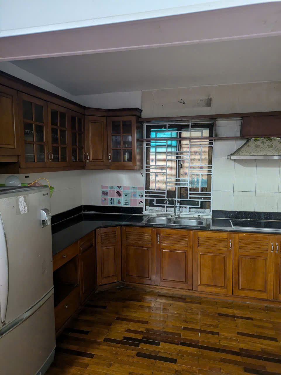 Cho thuê căn hộ duplex tầng 5 ngõ 85 Trường Chinh, 40m2 x 2 tầng, 2 ngủ, 1PK, wc, 10 Triệu
