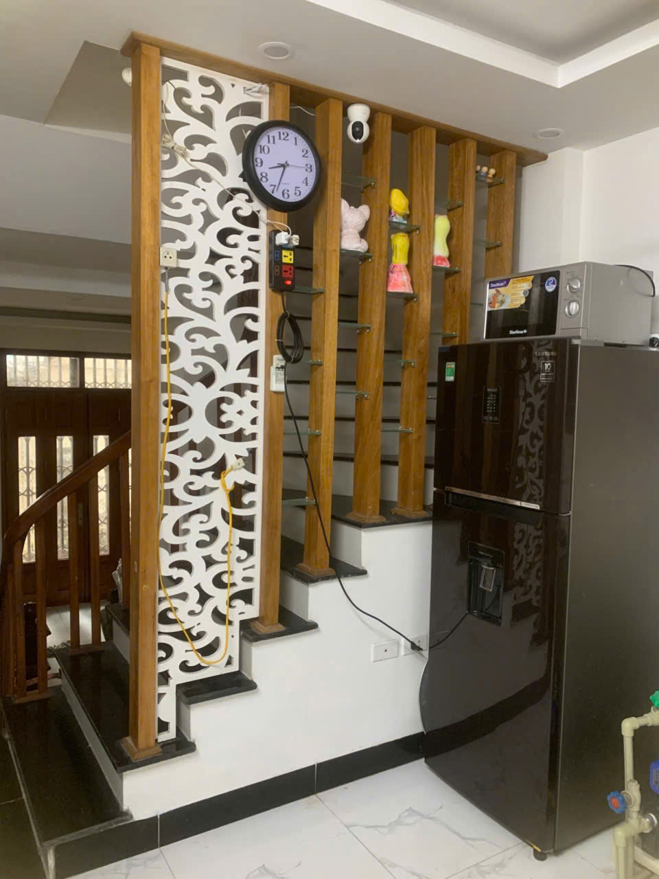Cho thuê nhà 300 Định Công, 35m² x 4 tầng, 5 phòng ngủ, 3 vệ sinh, 13.5 triệu