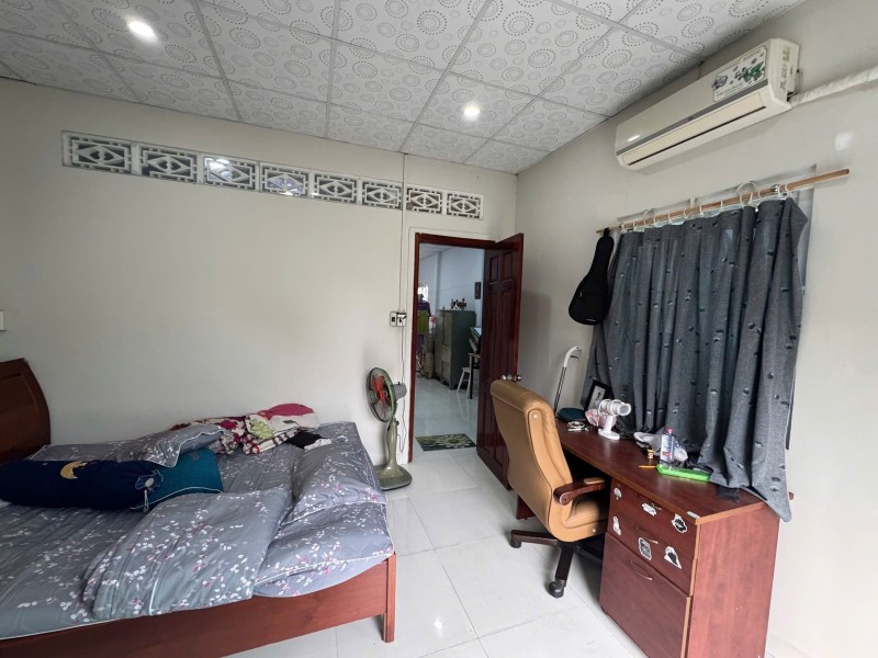Bán nhà đường số 22 Phước Long , TP HCM, DT 80m2, 2 tầng, 3PN, SH, 5.35 tỷ.