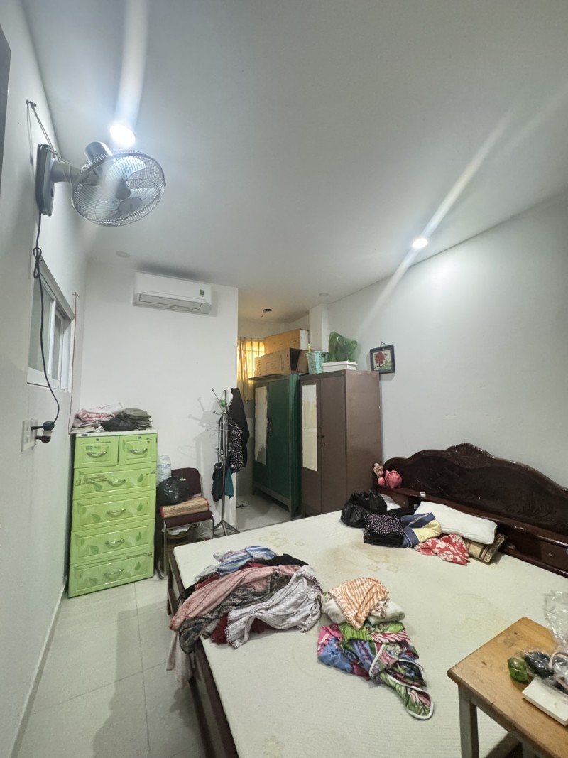 Bán nhà 4 tầng, 4PN, đường Số 22, Tăng Nhơn Phú B, Q.9, TP HCM. DT 53m2, SH, 6.9 tỷ.