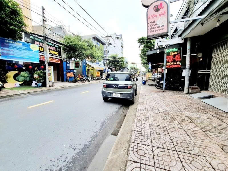 Bán nhà Mặt tiền Cầu Xéo – thông ra Tân kỳ Tân Quý, 3,8x26m, Cấp 4 – tiện xây, 11,5 Tỷ.