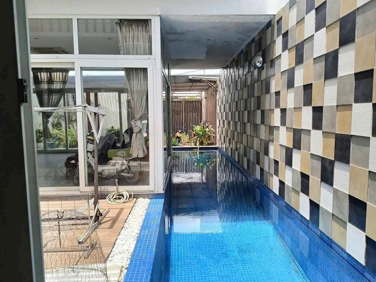 BÁN NHÀ SHR (10×37) – MẶT TIỀN BÀ TRIỆU, HÓC MÔN – VỊ TRÍ ĐẸP NGAY BV HÓC MÔN