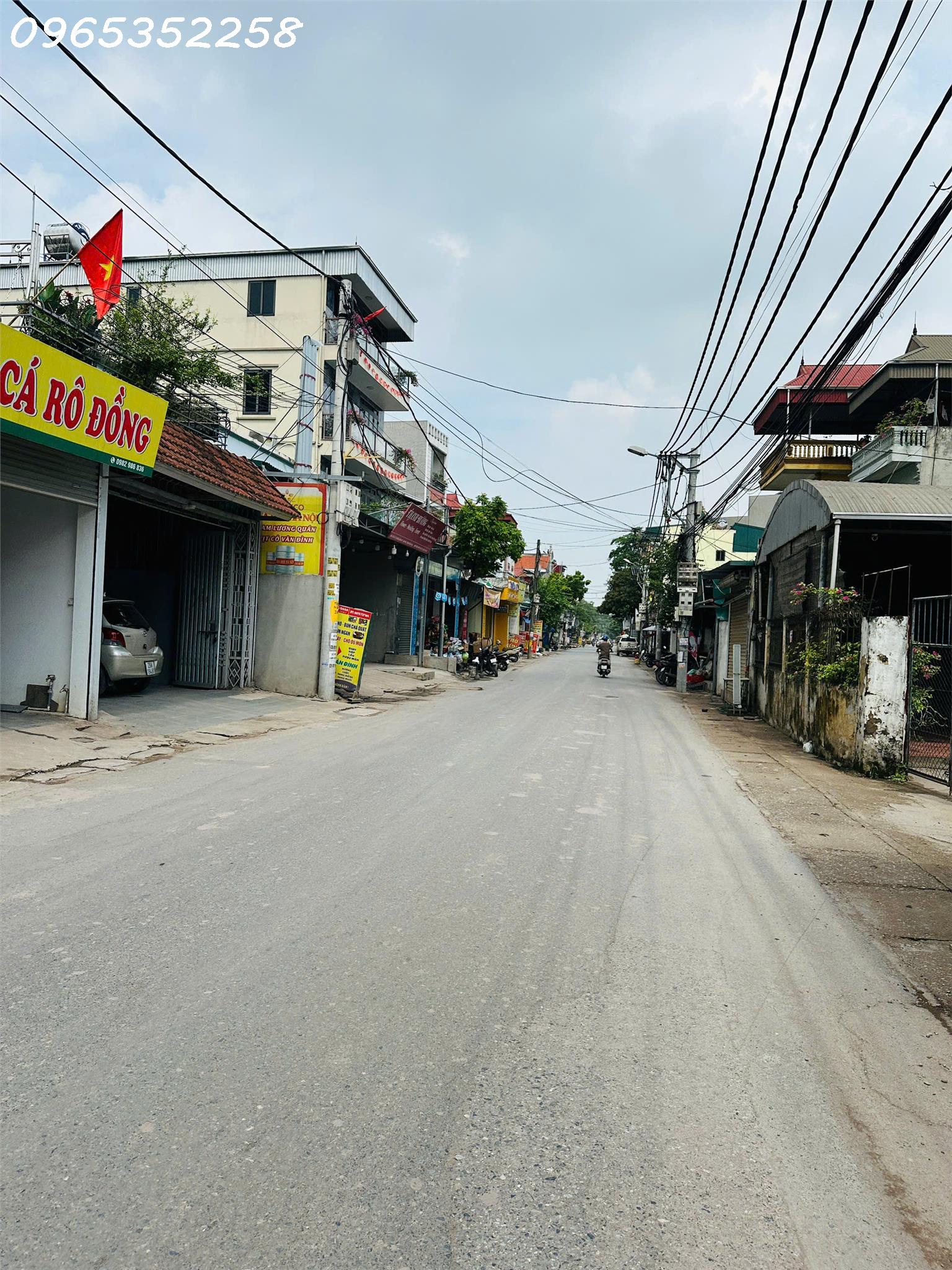 Tôi Chủ Cần Nh.ượng Nhanh Mảnh Đất Đường Ô tô Tải Tránh Gần Phố – Thanh Trì – Diện Tích 60.8m – Mặt Tiền Rộng 5.4m – Phân Lô quá đẹp. Sổ đỏ chính chủ. Giá 4,x tỷ có TL Gọi trực tiếp 0965Mr Kiên352258 không nhắn tin – không tiếp trung gian. #Vinaser #VinaserLand #BanNha #BanDat #BatDongSan #BatDongSanHaNoi #BatDongSanThanhTri #BatDongSanThoCu #BanNhaThoCu #BanDatThoCu #ThoCu #BanDatThanhTri #DatThoCuThanhTri #DatHaNoi $time, Vinaser-$number