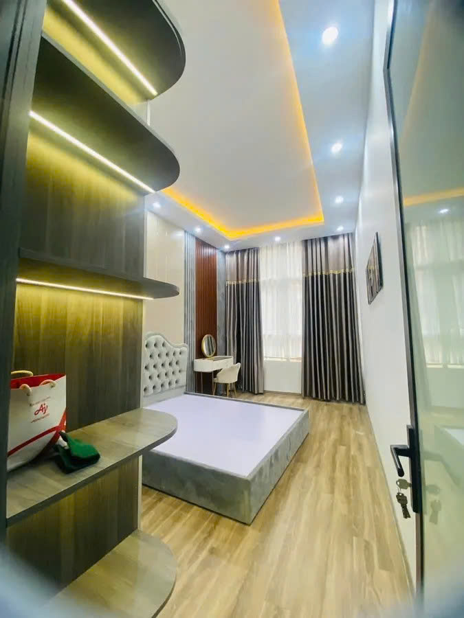 BÁN NHÀ MP LÝ THƯỜNG KIỆT- HÀ ĐÔNG, 30MX5 TẦNG, PHÂN LÔ- Ô TÔ TRÁNH, KINH DOANH BẤT CHẤP 12.45 TỶ.