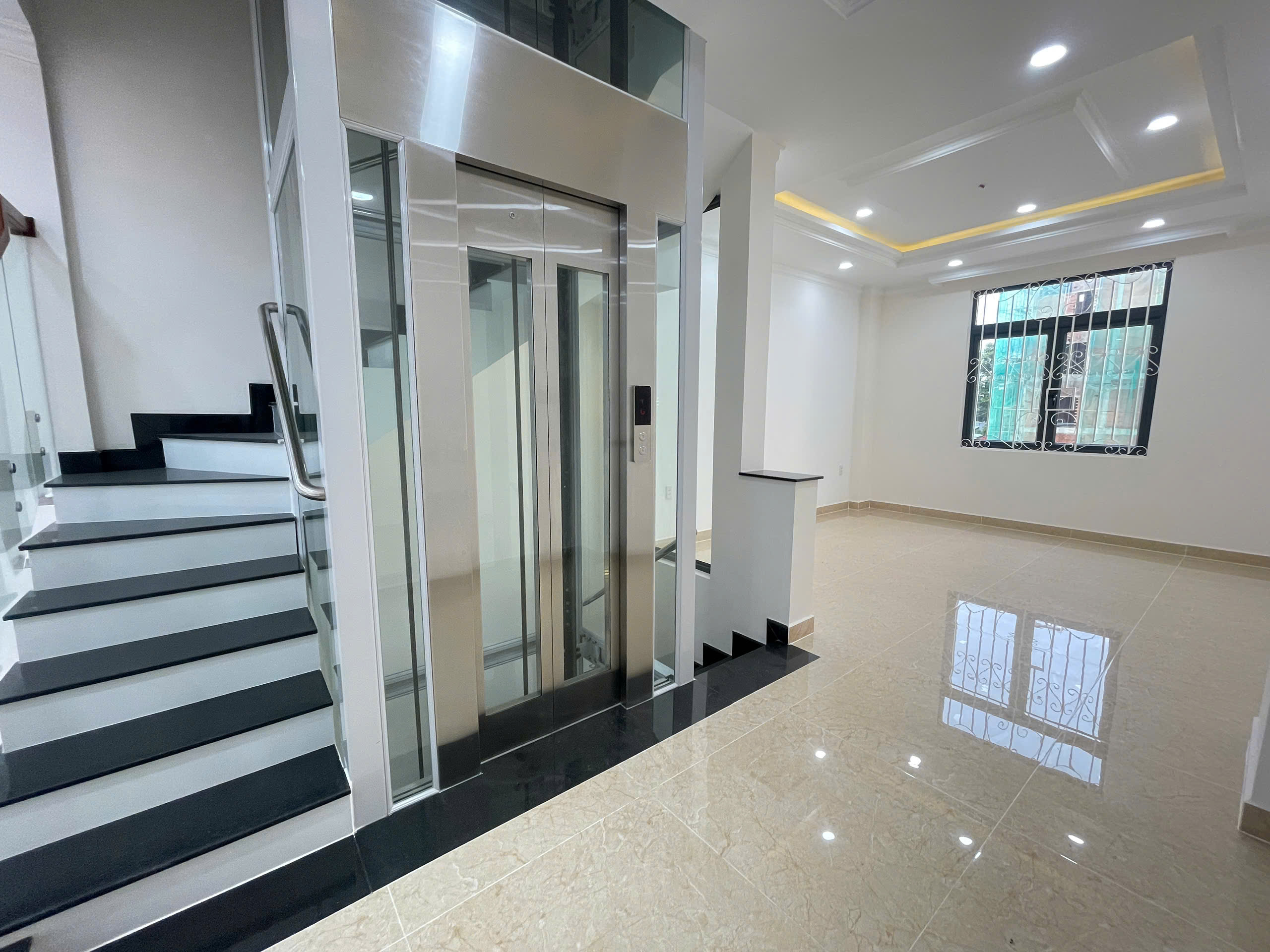 BÁN NHÀ PHỐ VIEW SÔNG SÀI GÒN – GẦN VẠN PHÚC CITY – QUỐC LỘ 13, HIỆP BÌNH PHƯỚC TP THỦ ĐỨC