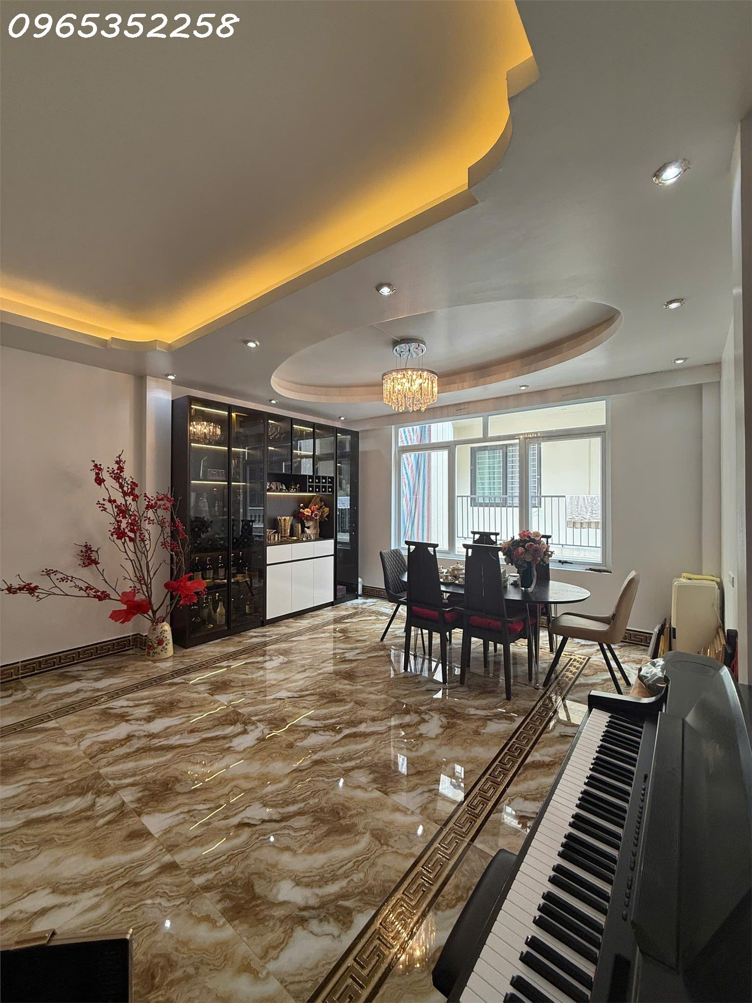 B.ÁN NHÀ ĐƯỜNG BƯỞI – Q.BA ĐÌNH – LÔ GÓC – 73.5M – Ô TÔ ĐỖ CỔNG – Ô TÔ ĐỖ NGÀY ĐÊM – CHỦ XÂY CHẮC CHẮN ĐẸP – HAI MẶT TIỀN THOÁNG SÁNG – NHÀ Ở CHỦ CÓ LỘC MUA NHÀ TO ĐẸP HƠN – GIÁ BÁN TẦM 16 TỶ HƠN KHÔNG CÓ CĂN THỨ HAI. SỔ ĐỎ CHÍNH CHỦ LIÊN HỆ GỌI TRỰC TIẾP 0965MR KIÊN352258 EM TRAI CHÍNH CHỦ $time