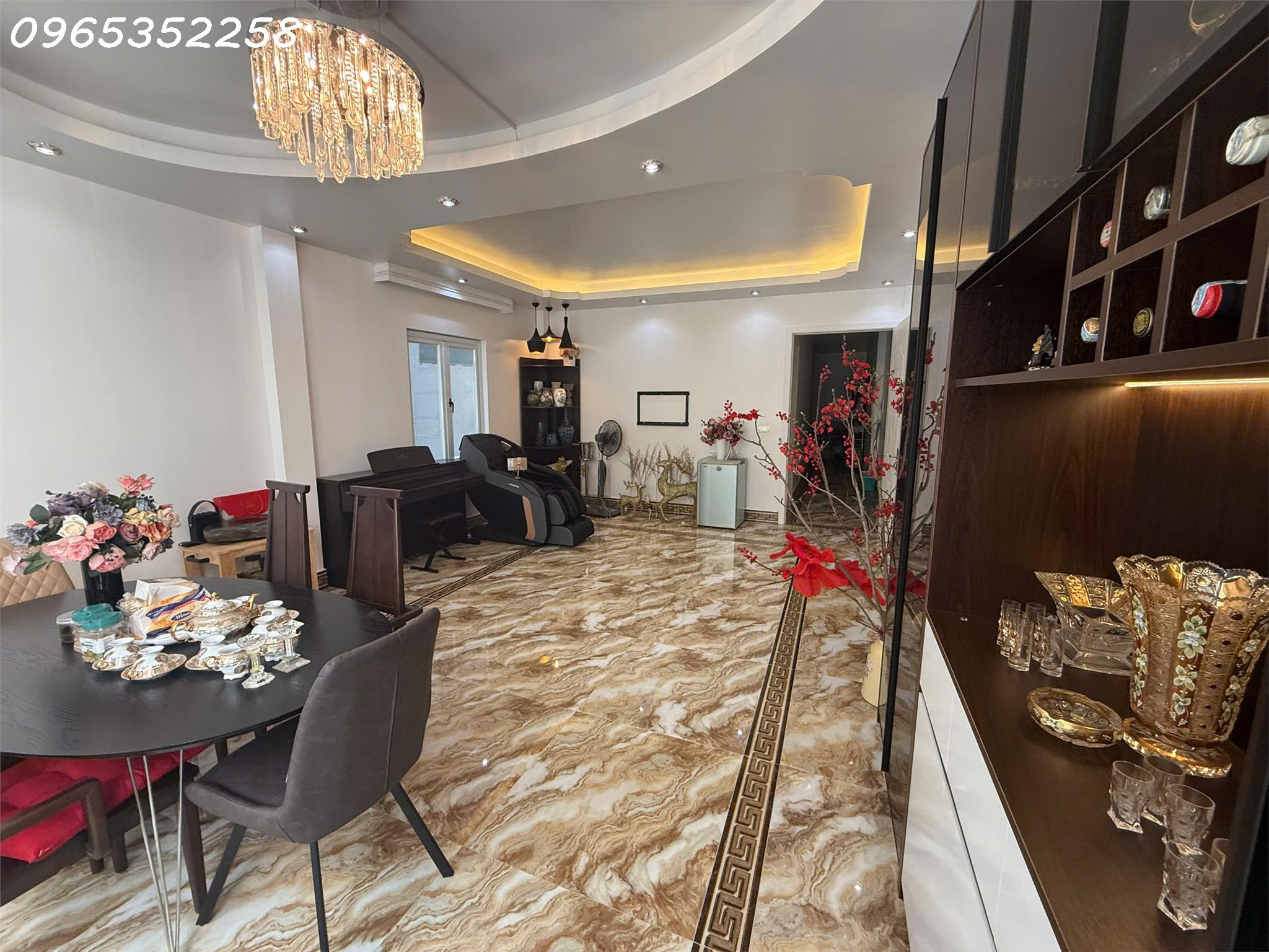 B.ÁN NHÀ ĐƯỜNG BƯỞI – Q.BA ĐÌNH – LÔ GÓC – 73.5M – Ô TÔ ĐỖ CỔNG – Ô TÔ ĐỖ NGÀY ĐÊM – CHỦ XÂY CHẮC CHẮN ĐẸP – HAI MẶT TIỀN THOÁNG SÁNG – NHÀ Ở CHỦ CÓ LỘC MUA NHÀ TO ĐẸP HƠN – GIÁ BÁN TẦM 16 TỶ HƠN KHÔNG CÓ CĂN THỨ HAI. SỔ ĐỎ CHÍNH CHỦ LIÊN HỆ GỌI TRỰC TIẾP 0965MR KIÊN352258 EM TRAI CHÍNH CHỦ $time