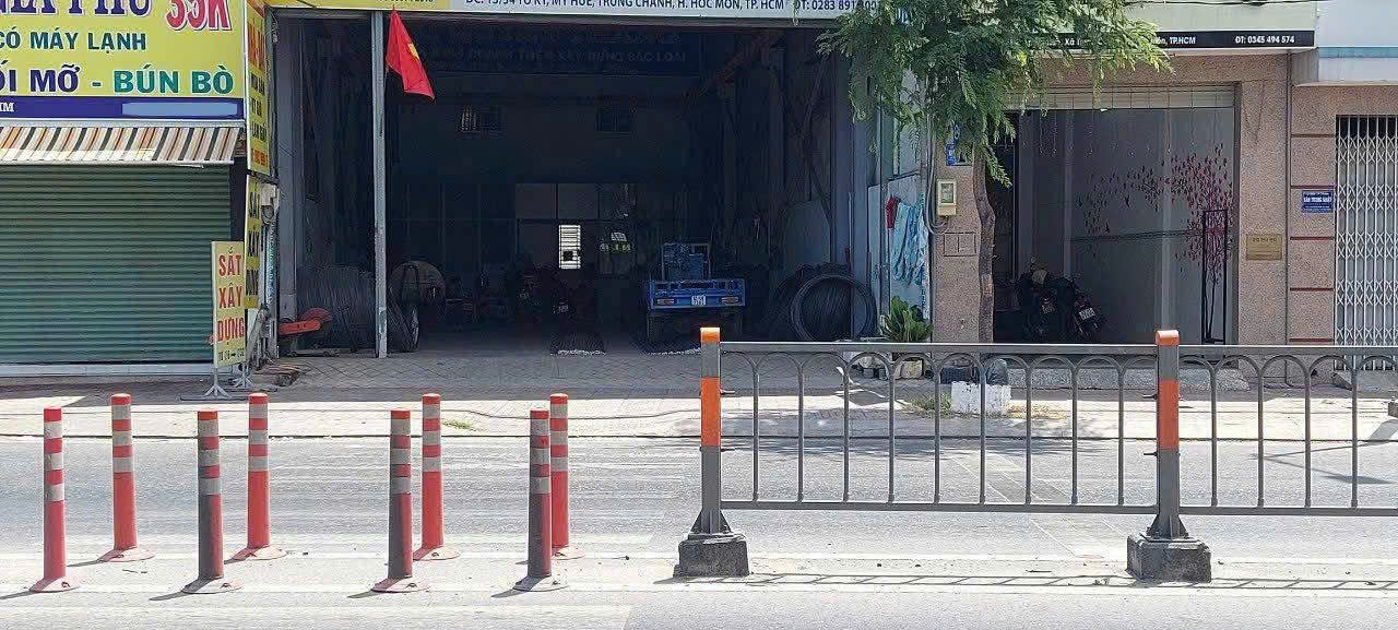 NHÀ (8×27) MẶT TIỀN TÔ KÝ TRUNG CHÁNH, HÓC MÔN TỪ 22 TỶ CÒN 17.5 TỶ