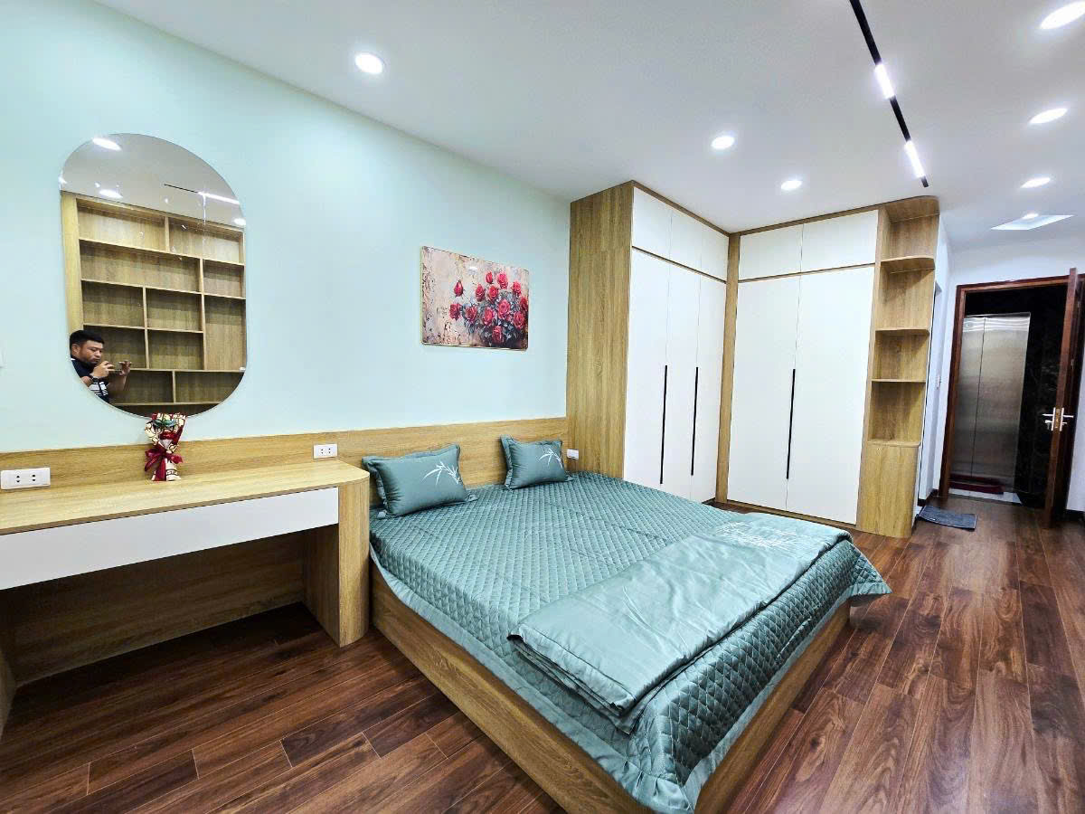 GẤP!NHÀ MẶT PHỐ PHƯƠNG CANH,TRỊNH VĂN BÔ,VỈA HÈ,OTO TRÁNH,THANG MÁY,45Mx7T,MT=4.5m,13ty