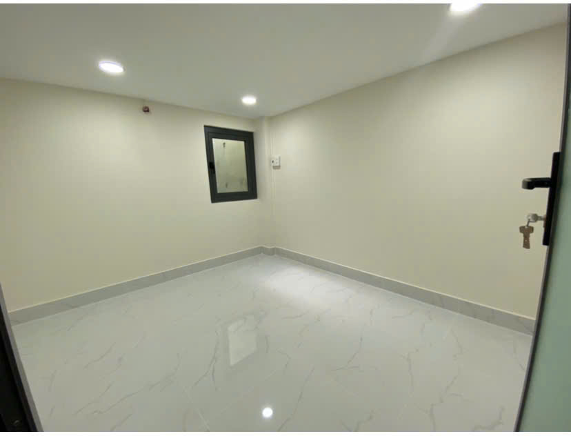 SÁT MẶT TIỀN ĐƯỜNG Q4 CÓ 2 TỶ – 3 TẦNG