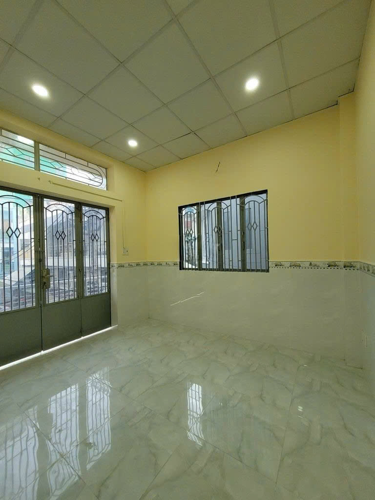 CHO THUÊ NHÀ NGUYÊN CĂN-QUẬN 10-CAO THẮNG-4PN-NGANG 4M-CHỈ 14TR