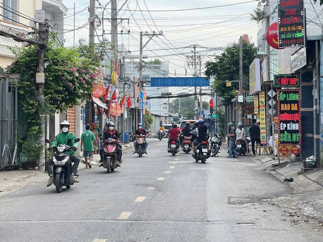 NHÀ (6.5×25) MẶT TIỀN HIỆP THÀNH 07, Q12 – VỊ TRÍ VIP, CÁCH LÊ VĂN KHƯƠNG 150M!