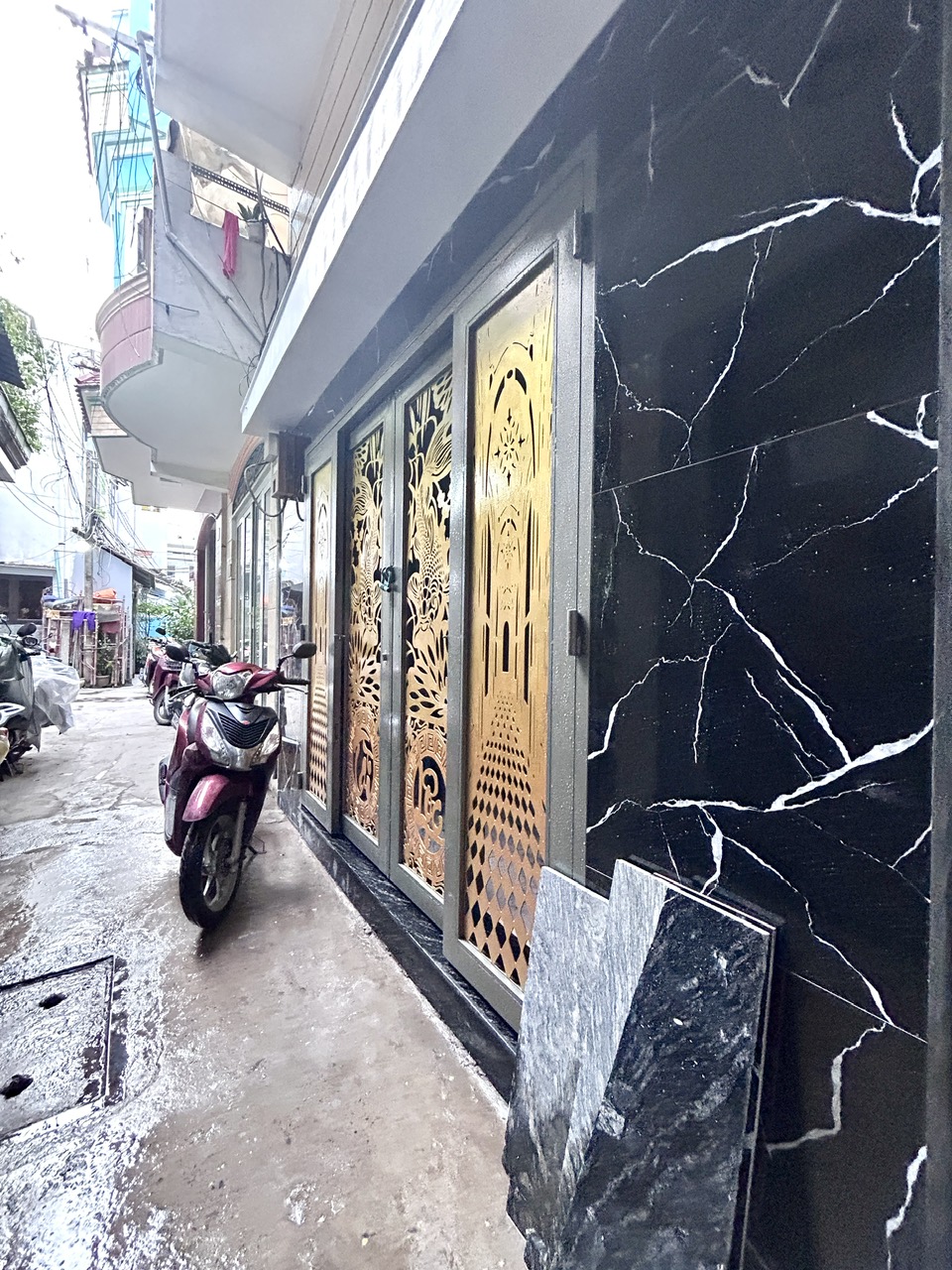 NHÀ MỚI 4 TẦNG MÀ CHƯA ĐẾN 5T- ĐƯỜNG Đ0ÀN VĂN BƠ- THÔNG RA XÓM CHIẾU-NGUYỄN TẤT THÀNH.