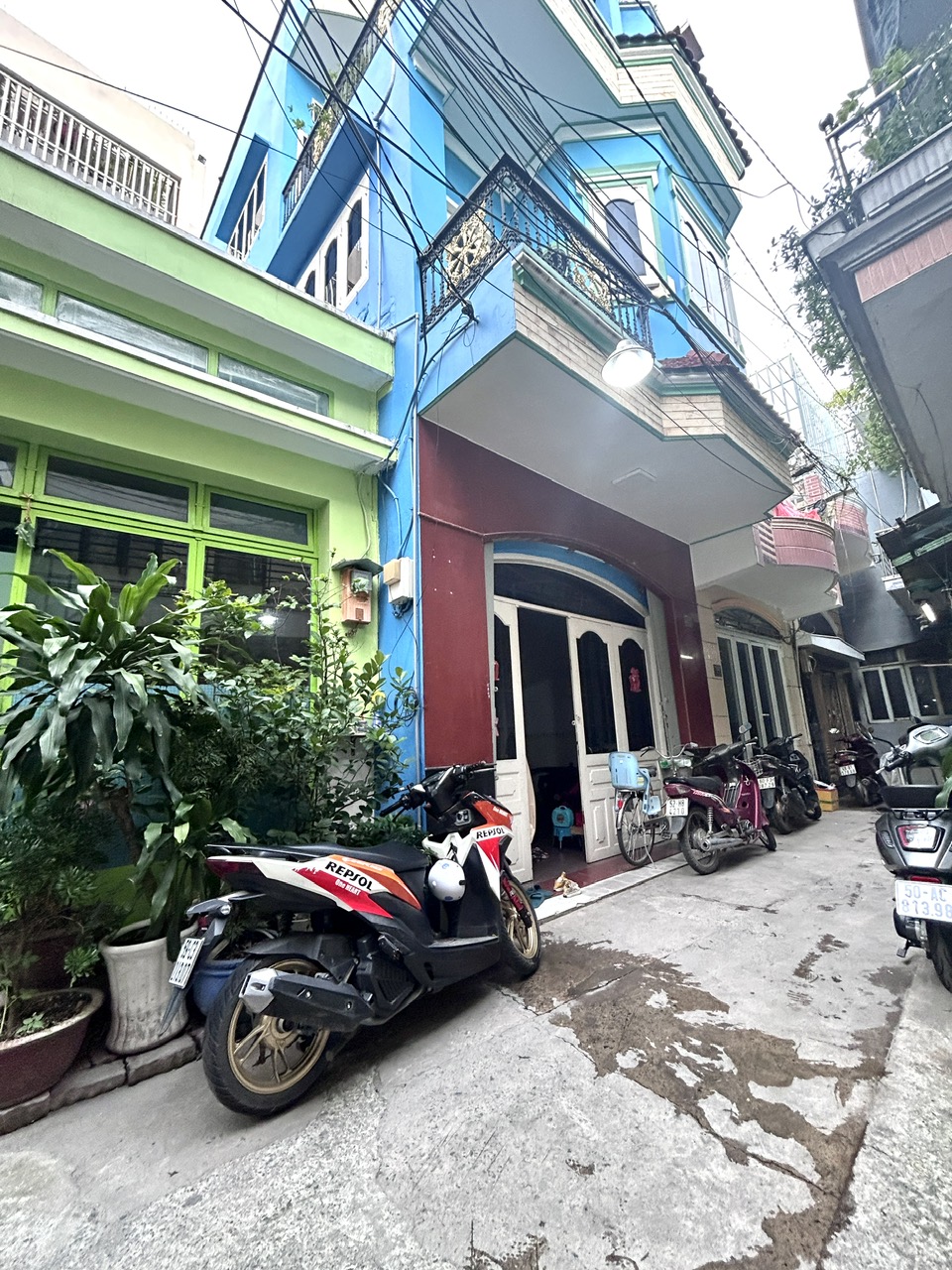 NHÀ MỚI 4 TẦNG MÀ CHƯA ĐẾN 5T- ĐƯỜNG Đ0ÀN VĂN BƠ- THÔNG RA XÓM CHIẾU-NGUYỄN TẤT THÀNH.