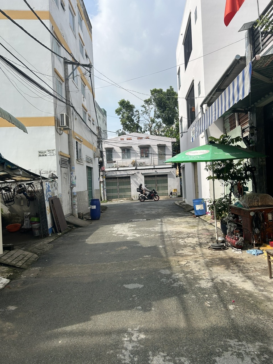CHO THUÊ NHÀ NGUYÊN CĂN – GẦN TRƯỜNG ĐẠI HỌC TÀI CHÍNH & KHU CÔNG NGHỆ CAO Q.9
