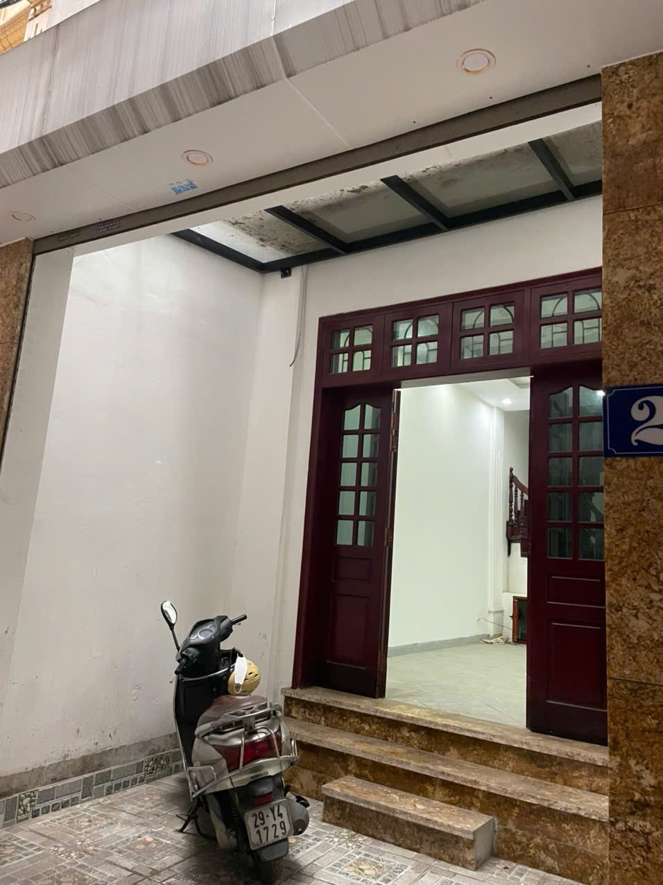Cho thuê nhà Hoàng Văn Thái, Khương Trung, Thanh Xuân. DT 61m x 4 tầng, giá 19tr