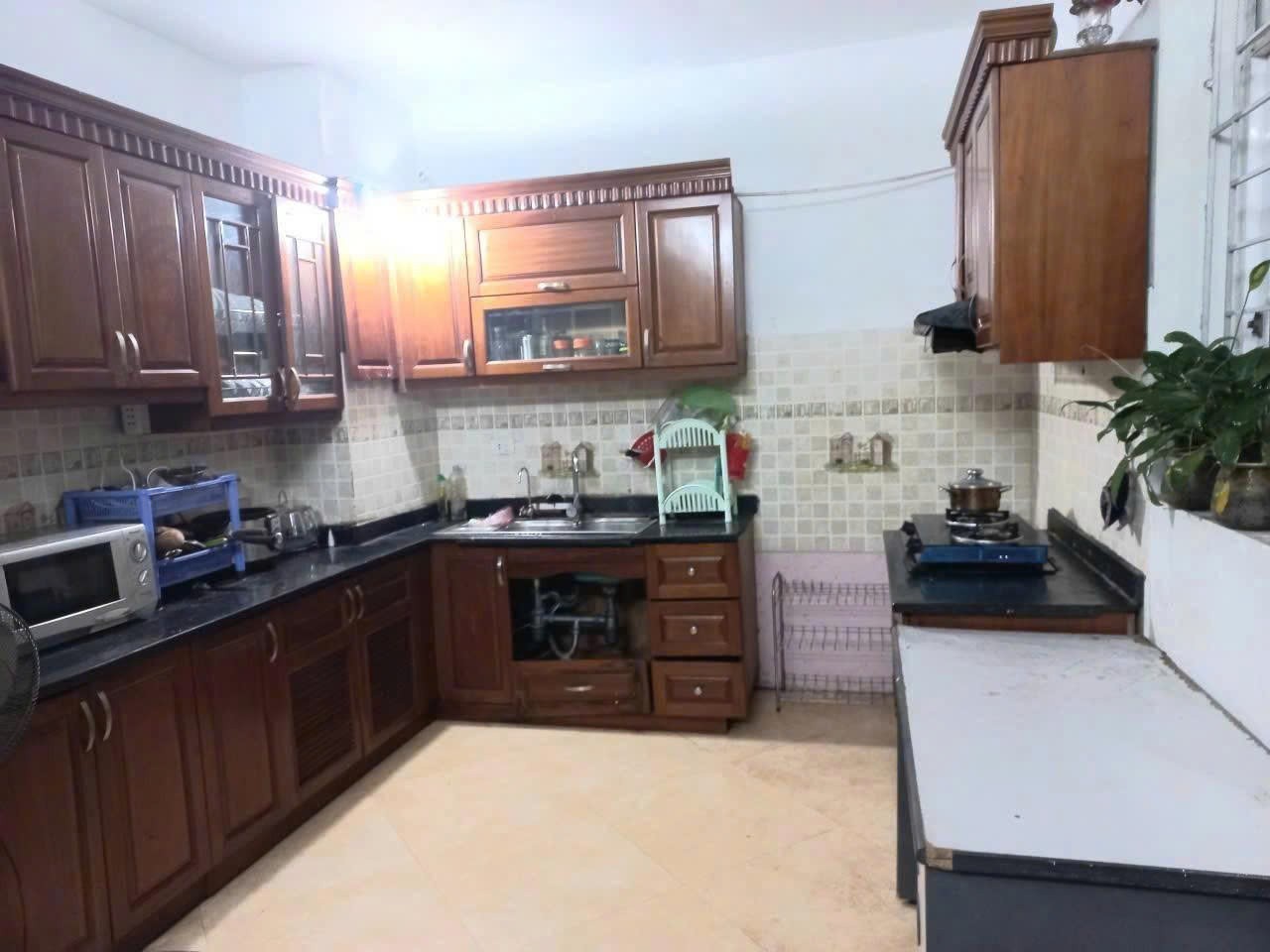 NHÀ CHÍNH CHỦ- GIÁ TỐT CẦN BÁN NHANH Căn Nhà Đường Ngọc Lâm, Bồ Đề, Long Biên, Hà Nội