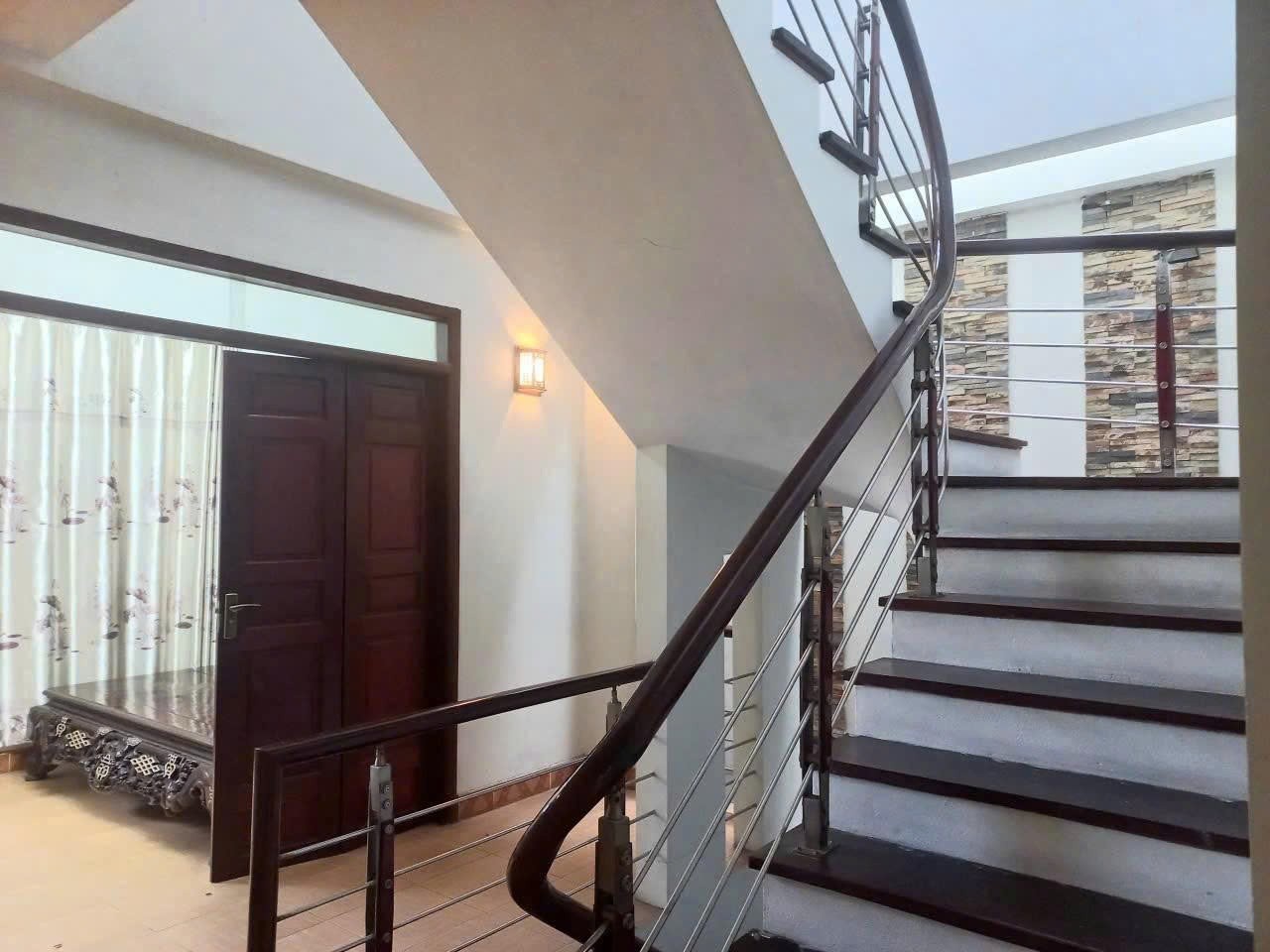 NHÀ CHÍNH CHỦ- GIÁ TỐT CẦN BÁN NHANH Căn Nhà Đường Ngọc Lâm, Bồ Đề, Long Biên, Hà Nội