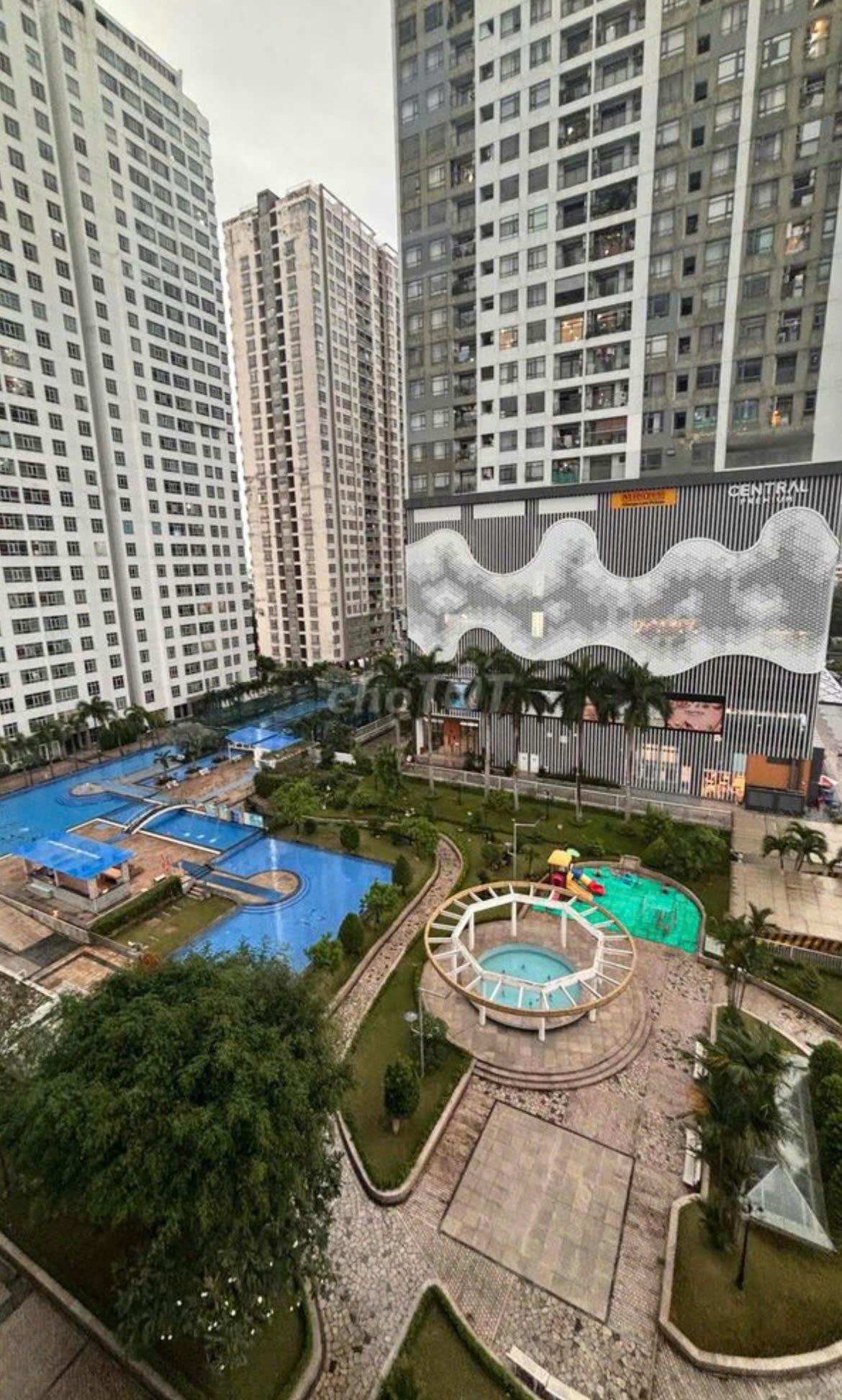 Cho thuê căn hộ Giai Việt Q.8, 115m2, 2PN, 2WC, Tạ Quang Bửu, giá 14tr/tháng, sổ hồng. LH: 0942239239