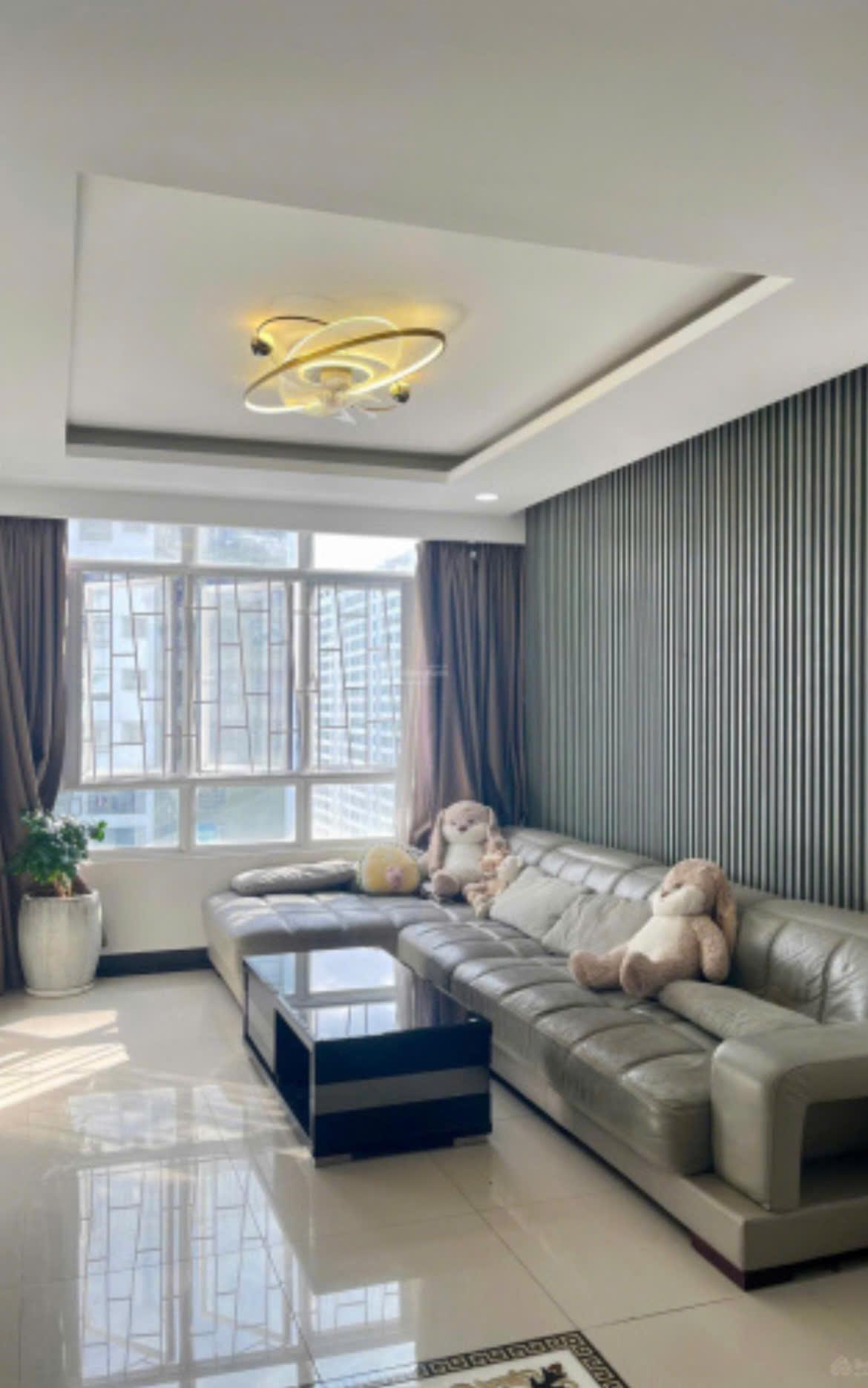 Cho thuê căn hộ GIAI VIỆT, Q.8, 115m2, 2PN, Tạ Quang Bửu, giá tốt 14tr/tháng, SH, LH 0942239239